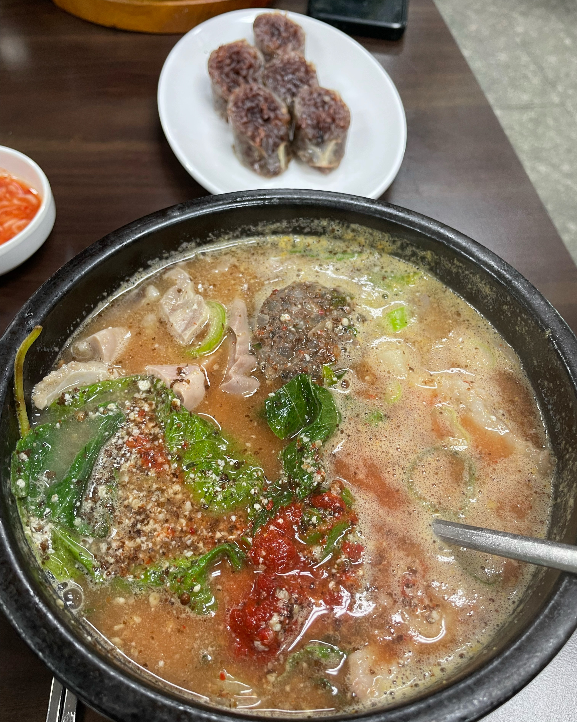 하이록스 끝나고 먹는데 맛있네여 탄수 보충! - 인천 맛집 순대일번지 송도점