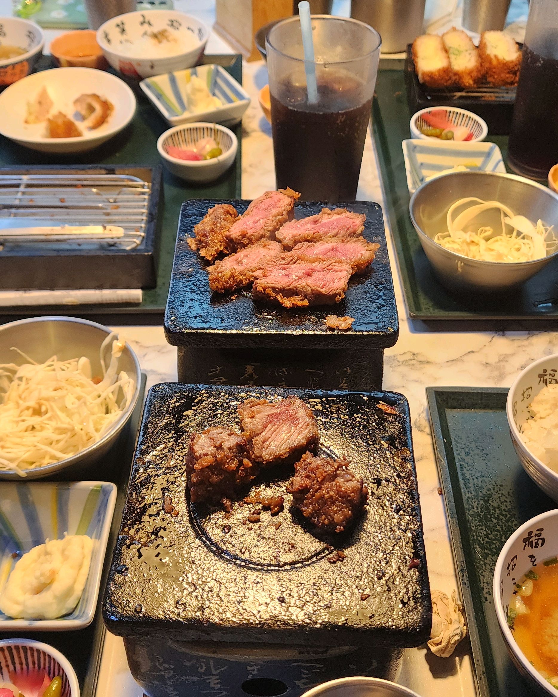 모임에서 지인들과 같이  왔는데 맛있어요👍 - 대전 맛집 고베규카츠 대전은행점