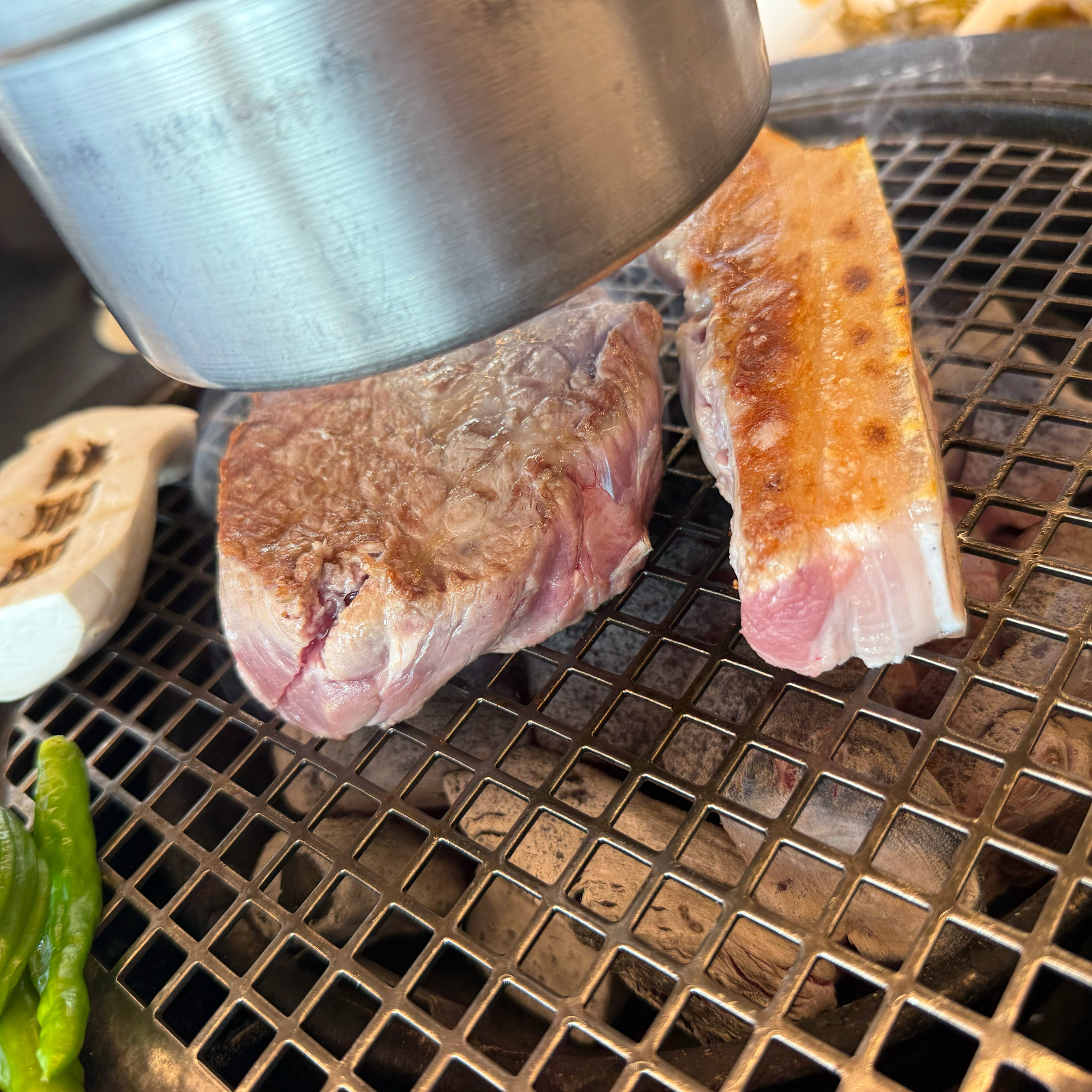 첫 방문입니다아~!!! - 제주 맛집 돝밭 애월흑돼지
