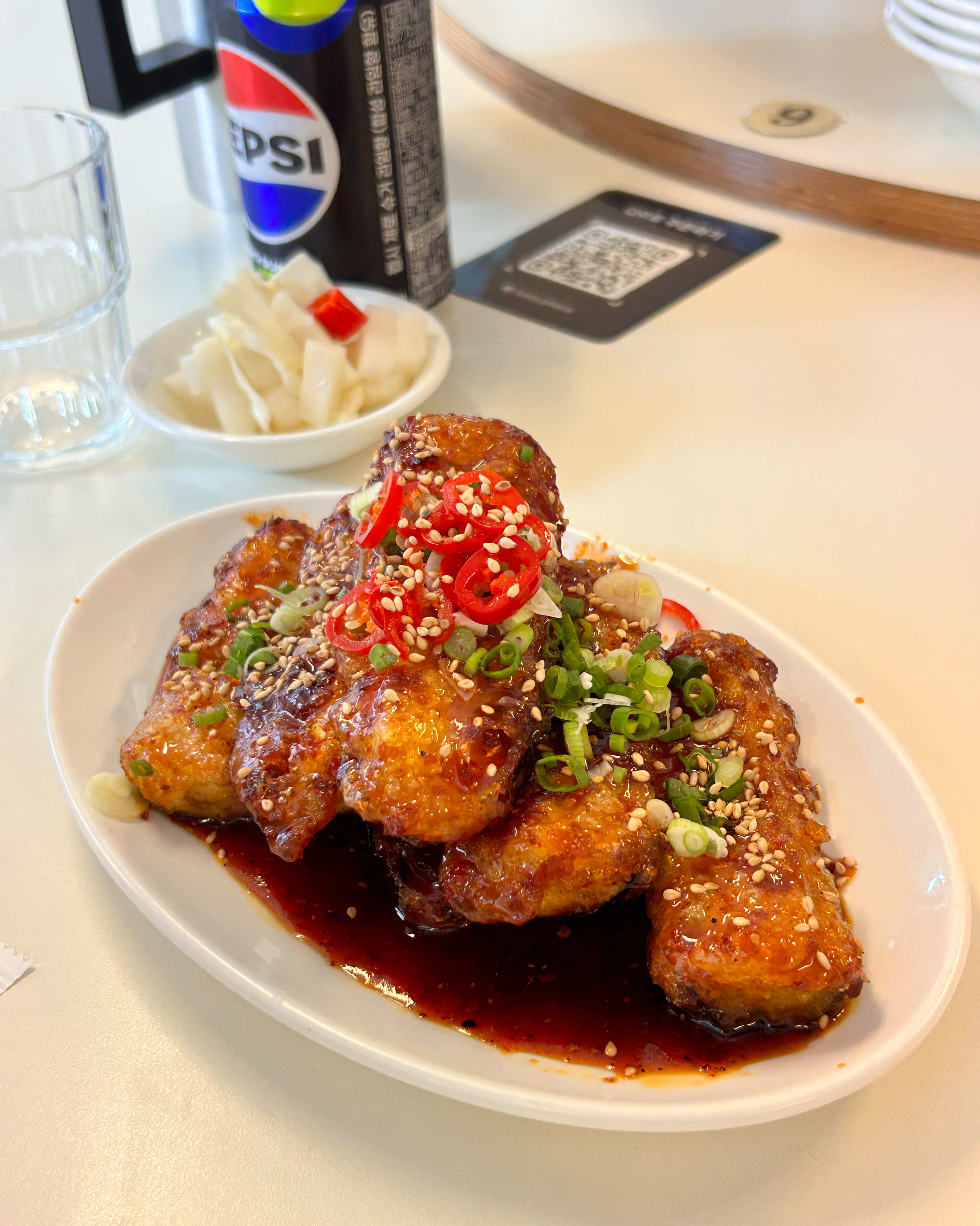 어향가지 가지튀김 진짜 맛있었어요~~ - 압구정 맛집 모던 아시안 누들 서비스