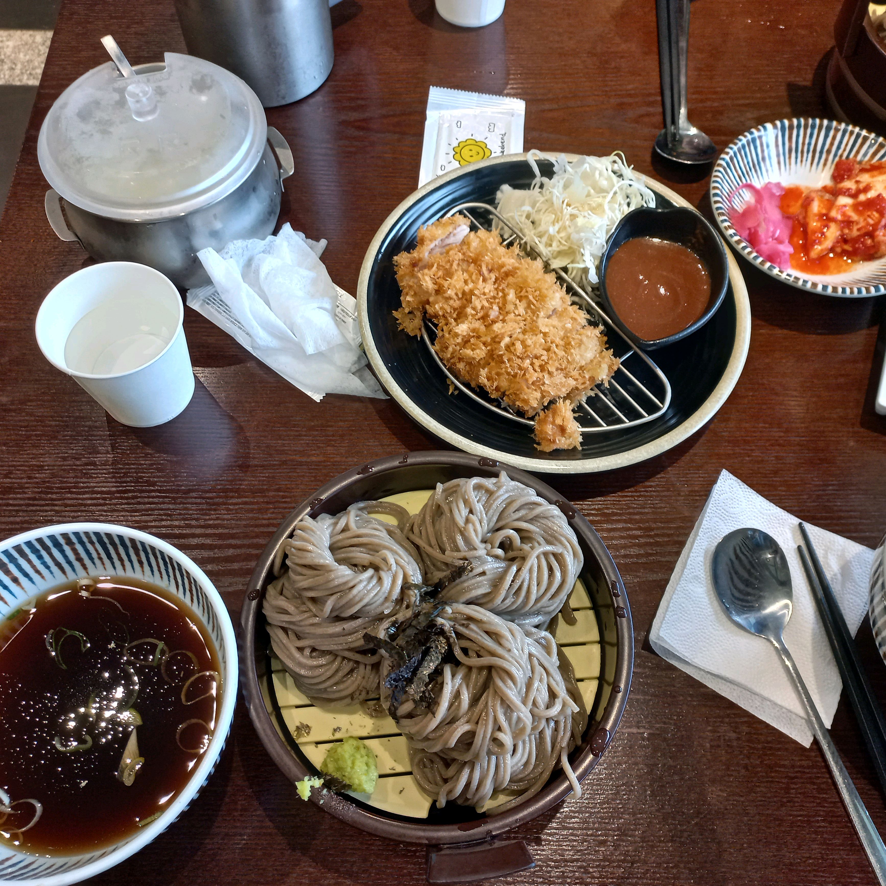 날이 더워서 판모밀 먹으러 왔어요~~ 푸짐하고 맛있네요~~^♡^ - 남양주 진접 맛집 삼동소바 남양주점