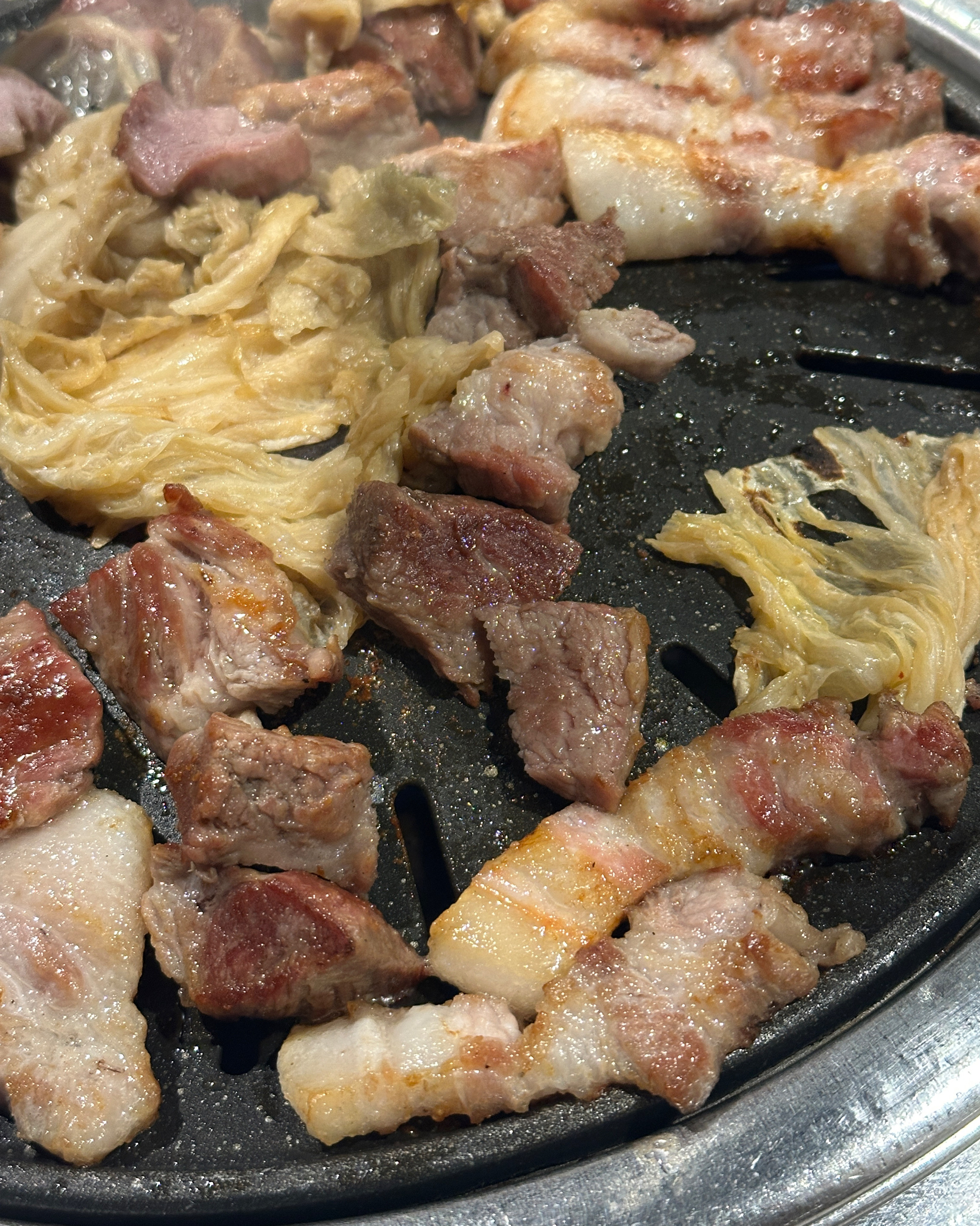 넘 맛있어요~~~~! - 제주 맛집 고이정 애월흑돼지 보리짚불구이