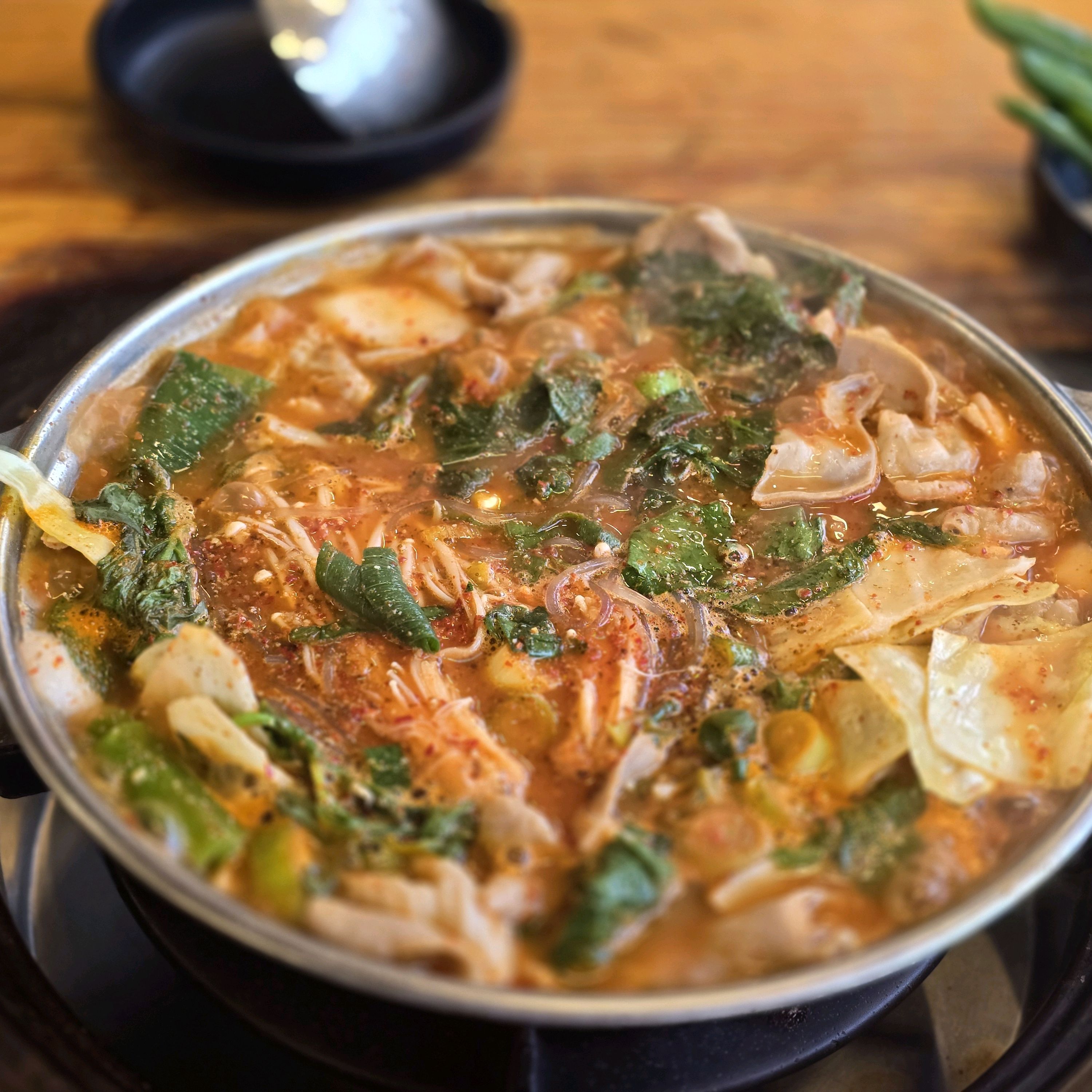 곱창전골 맛있어요 ㅎㅎ 야구하는 날은 사람들이 많아서 대기가 조금 있지만 그래도 금방금방 