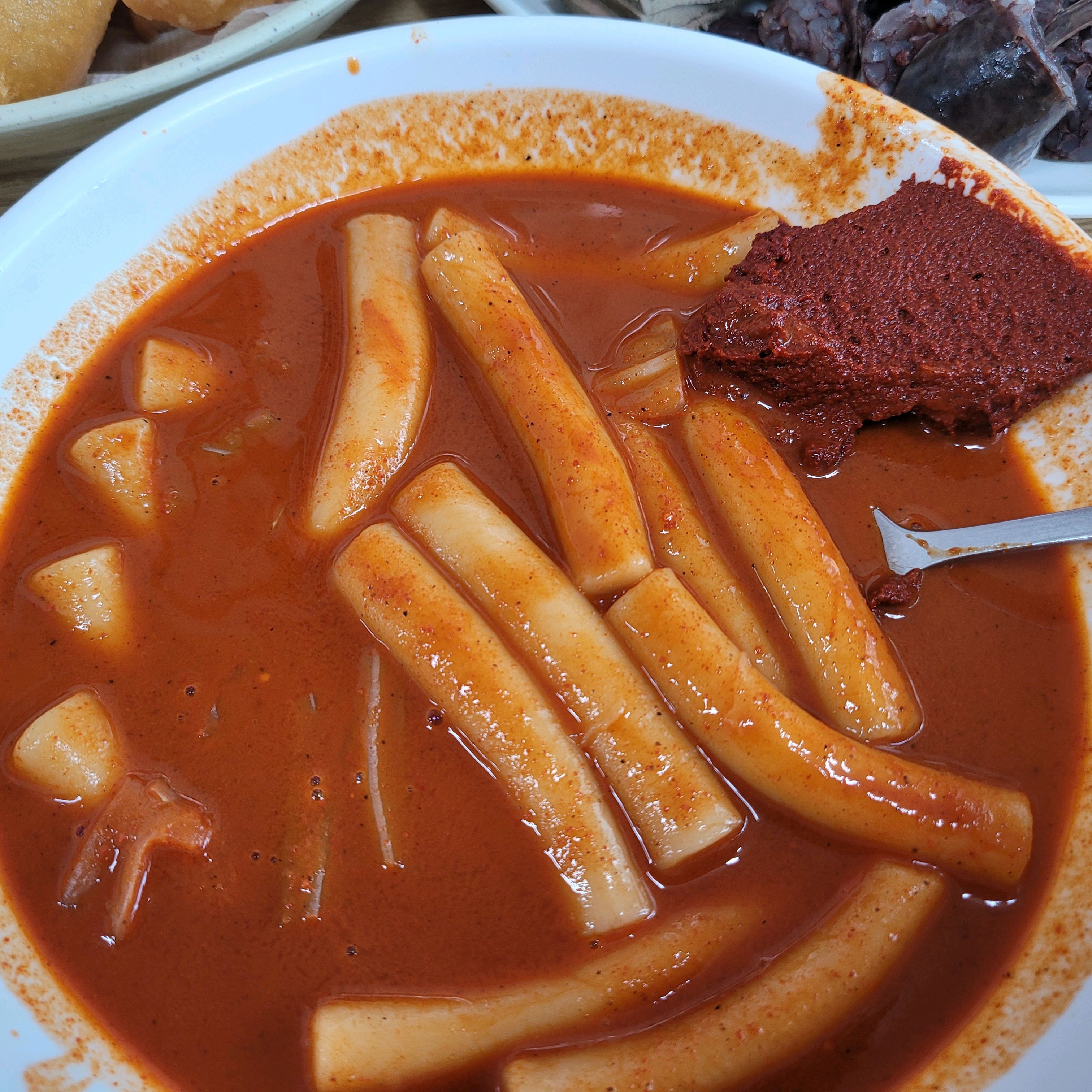 추억의맛~~^^한번씩  꼭 먹어줘야해요~^^ - 대구 맛집 윤옥연할매떡볶이 본점