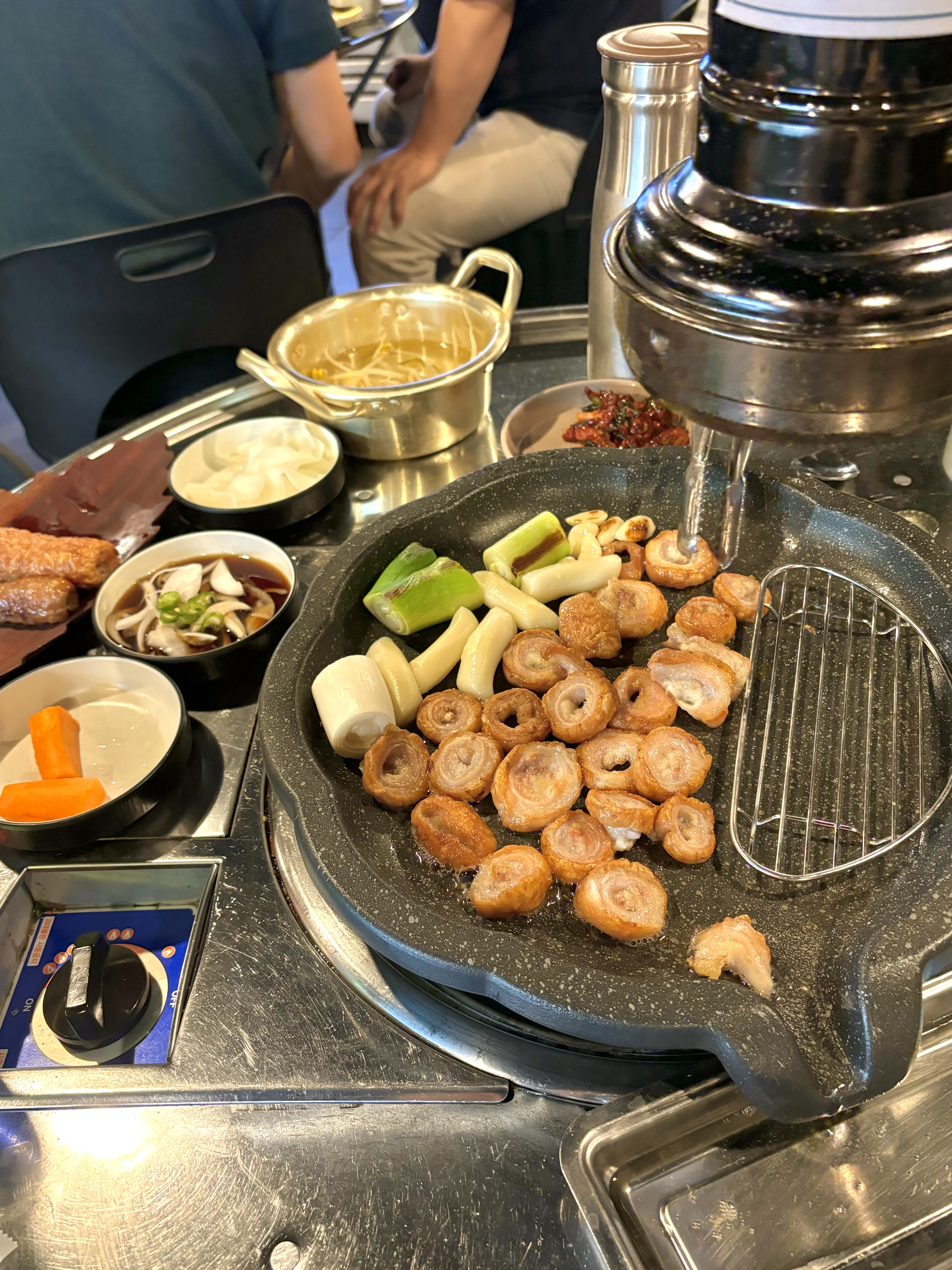 막창 종류가 두가지여서 취향따라 고르기 좋았고 - 대구 맛집 연막창 신월성점