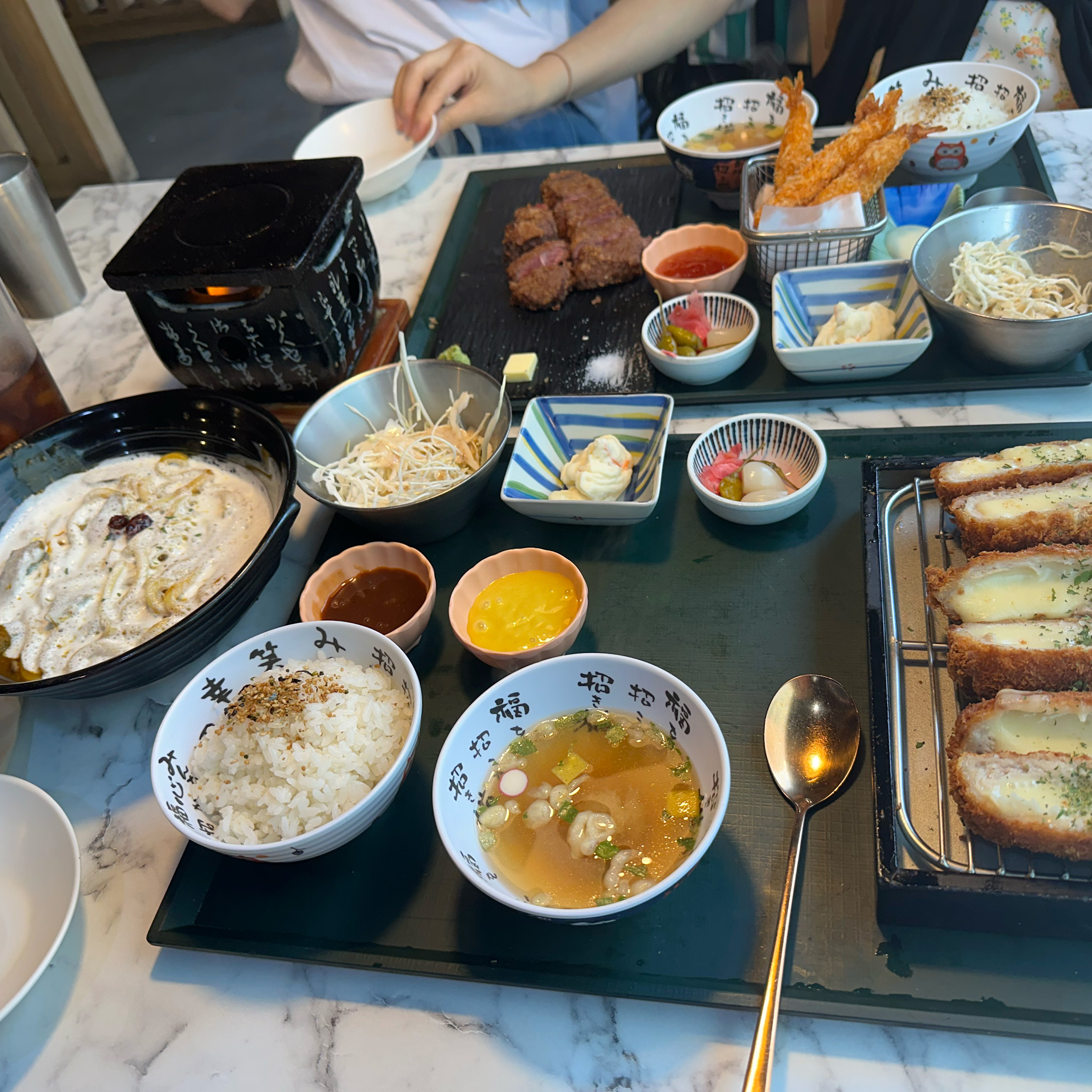 양도 많고 엄청 맛있어용~!^^💕 - 대전 맛집 고베규카츠 대전은행점