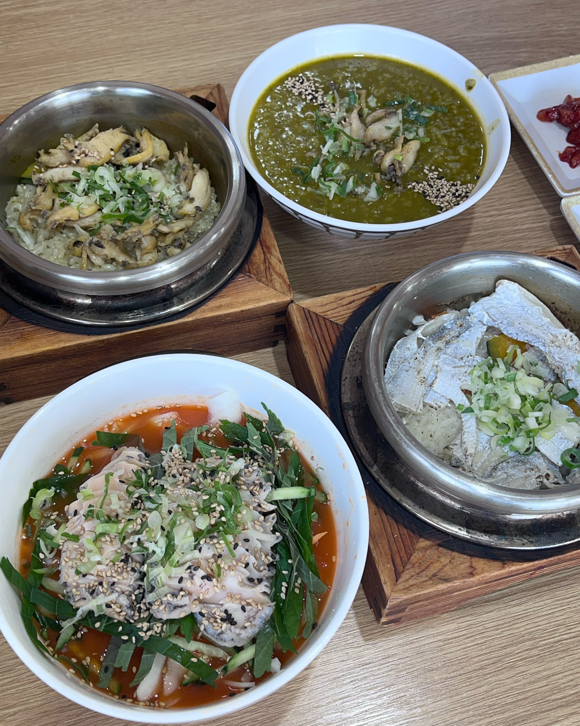 매장이 청결하고 뷰도 예뻐요~ 특히 음식이 정말 맛있습니다 ❤️❤️ - 제주 맛집 애월 온기
