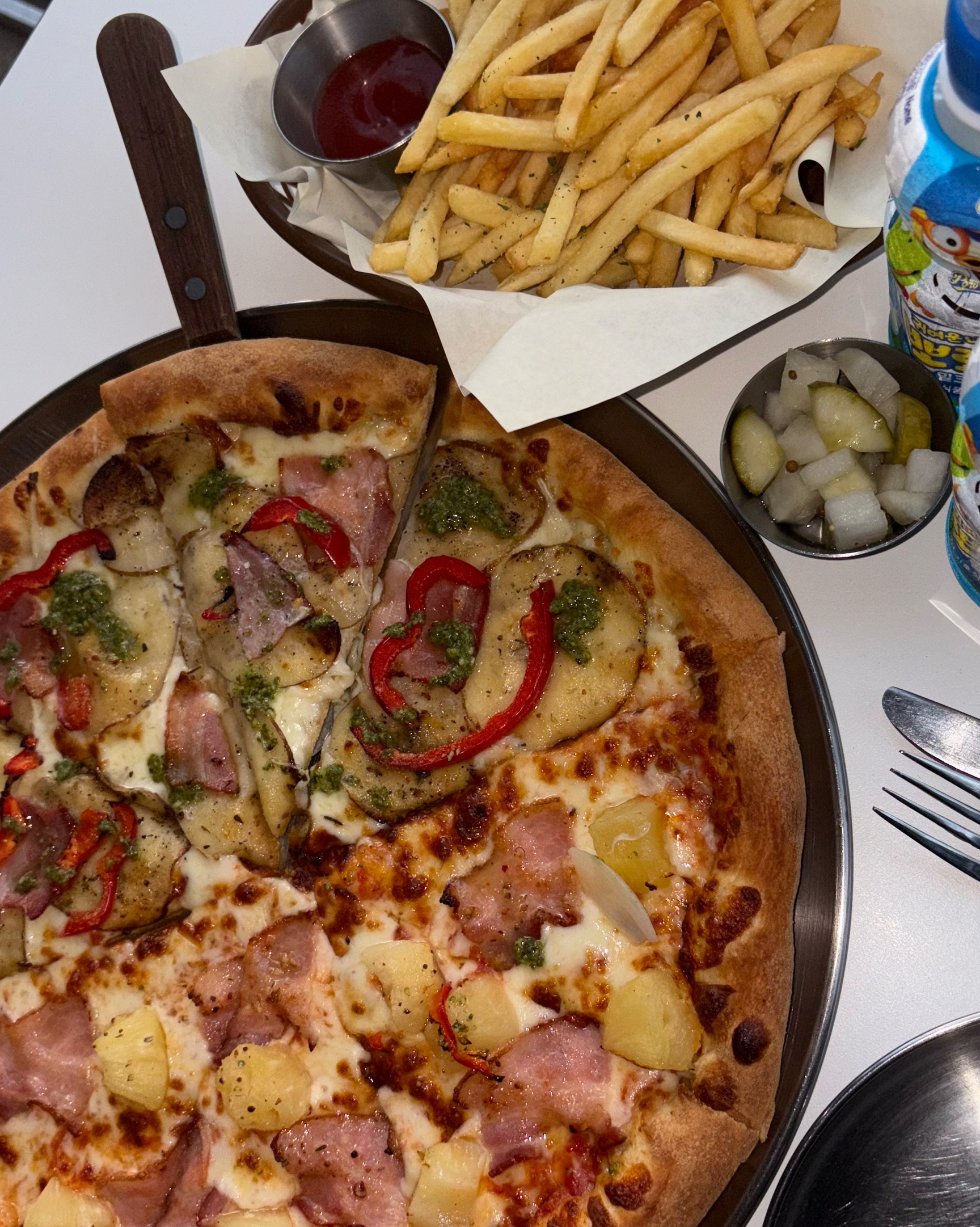 진심 느좋이에요🍕🍕🔥🔥 - 아바이마을 맛집 갯배피자 속초중앙시장본점