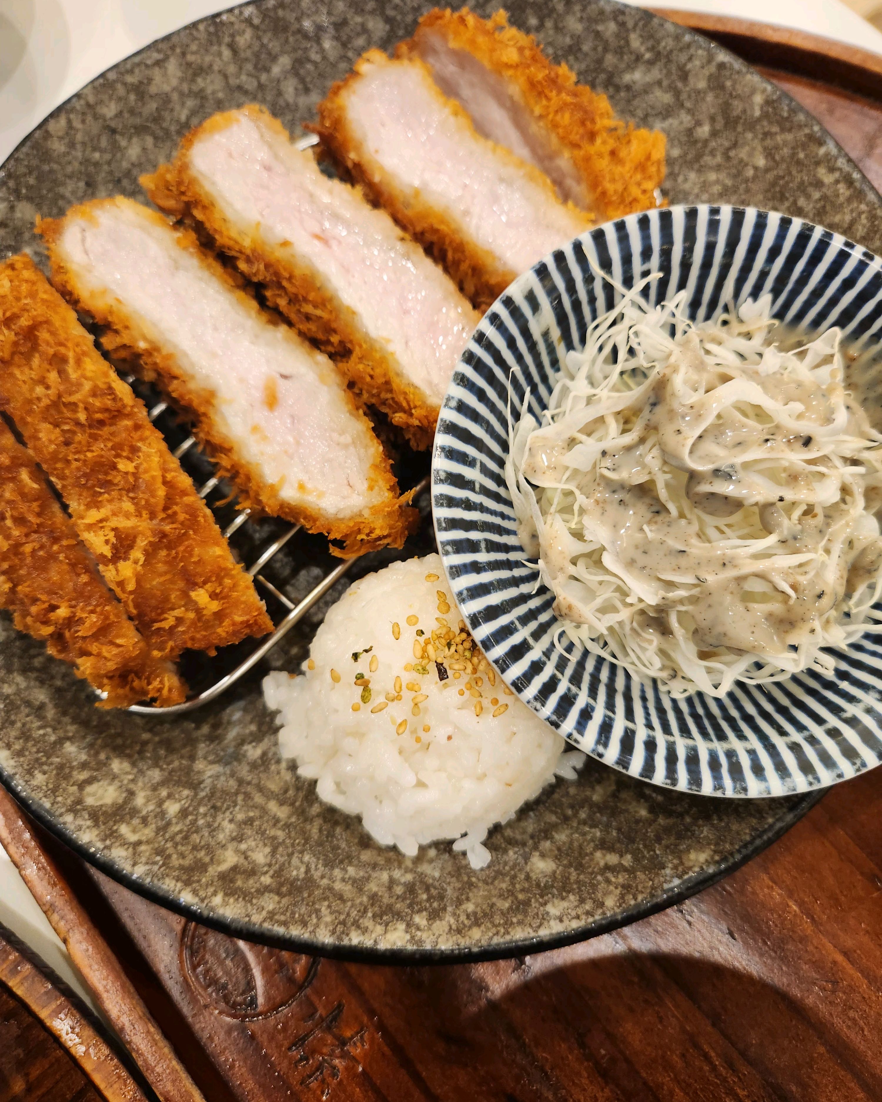 구운떡에 연유 맛있어요 - 송도 맛집 백소정 송도닥터플러스몰점