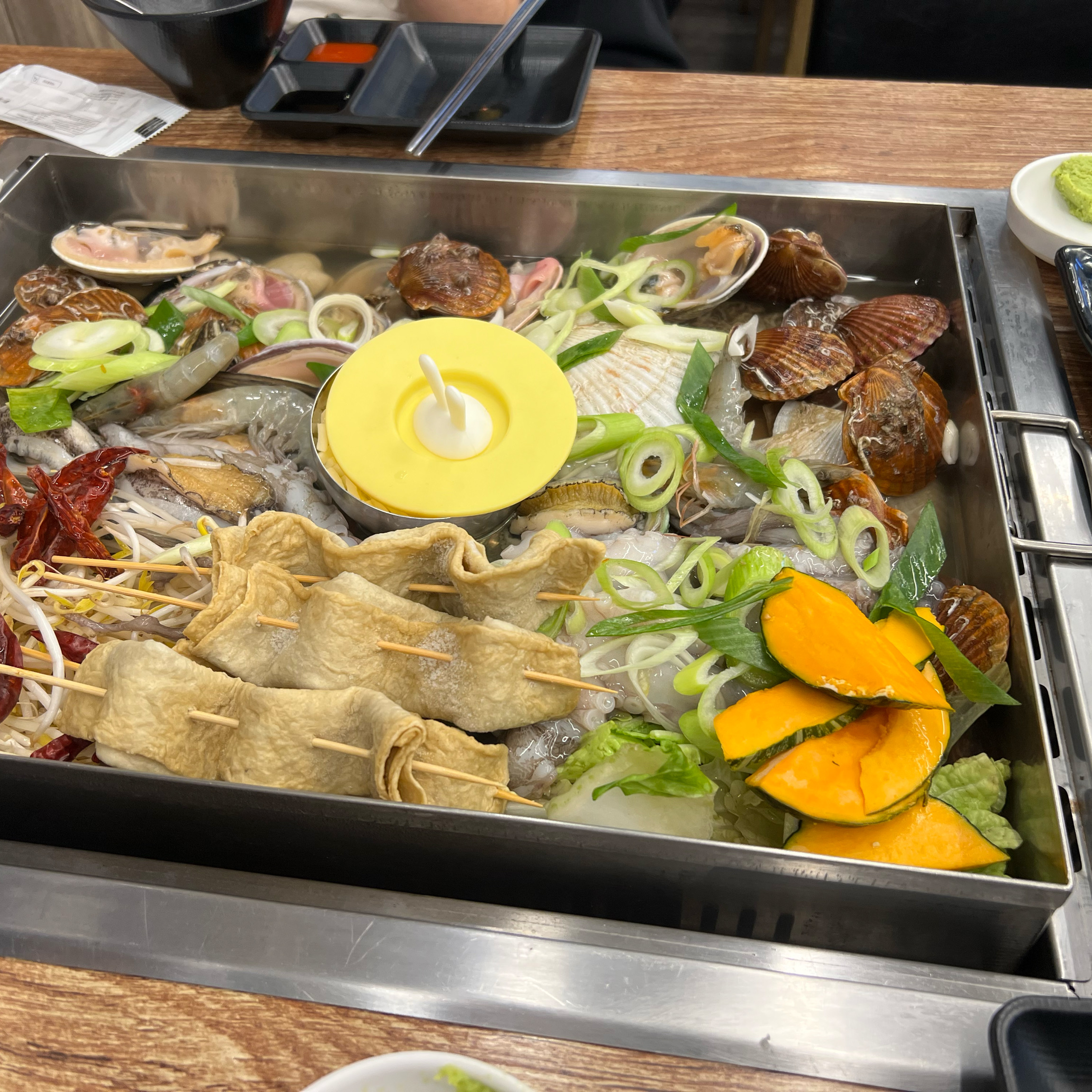 동네에서 지나가며 언제 함 방문해야지 하다 딸 생일기념으로 가족과 함께 방문했습니다. 양도