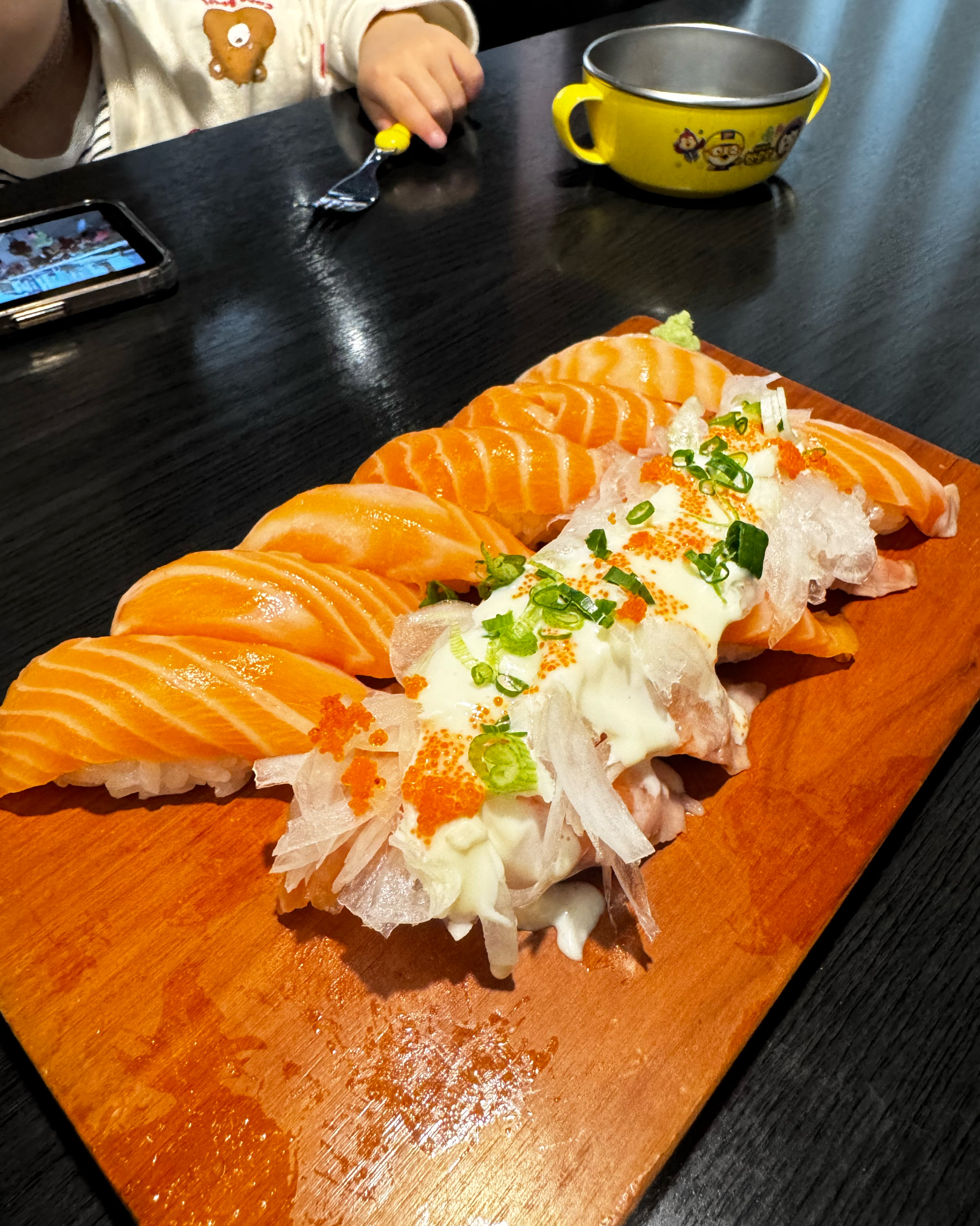 음식이 금방 나와서 좋아요 아이랑 오니 룸으로 안내해주셔서 더더욱 좋았어요!!! - 대전 맛집 하츠야초밥