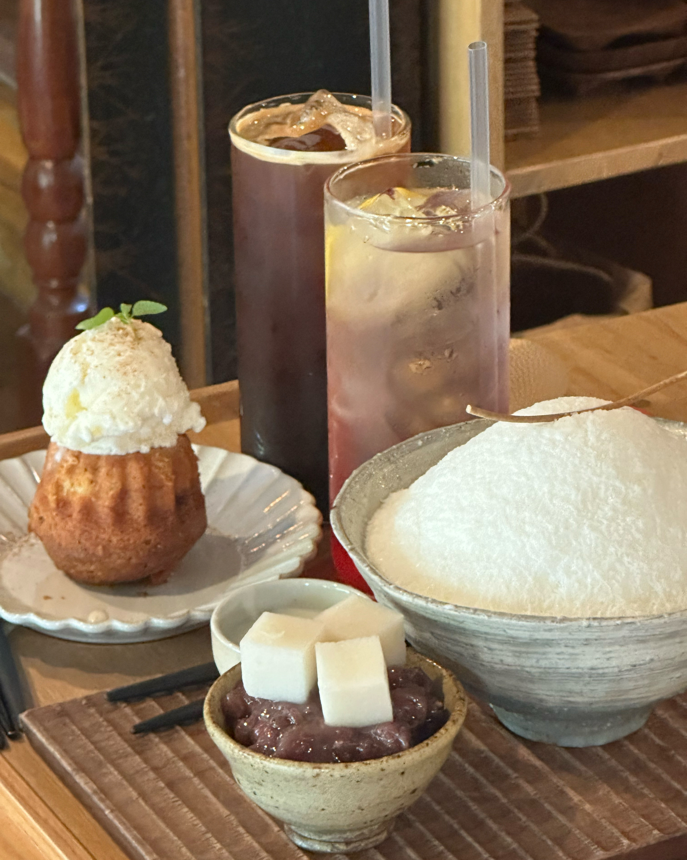 인테리어가 너무 예쁘규 직원분들 다 너무 친절하세요!! - 대구 맛집 스완네