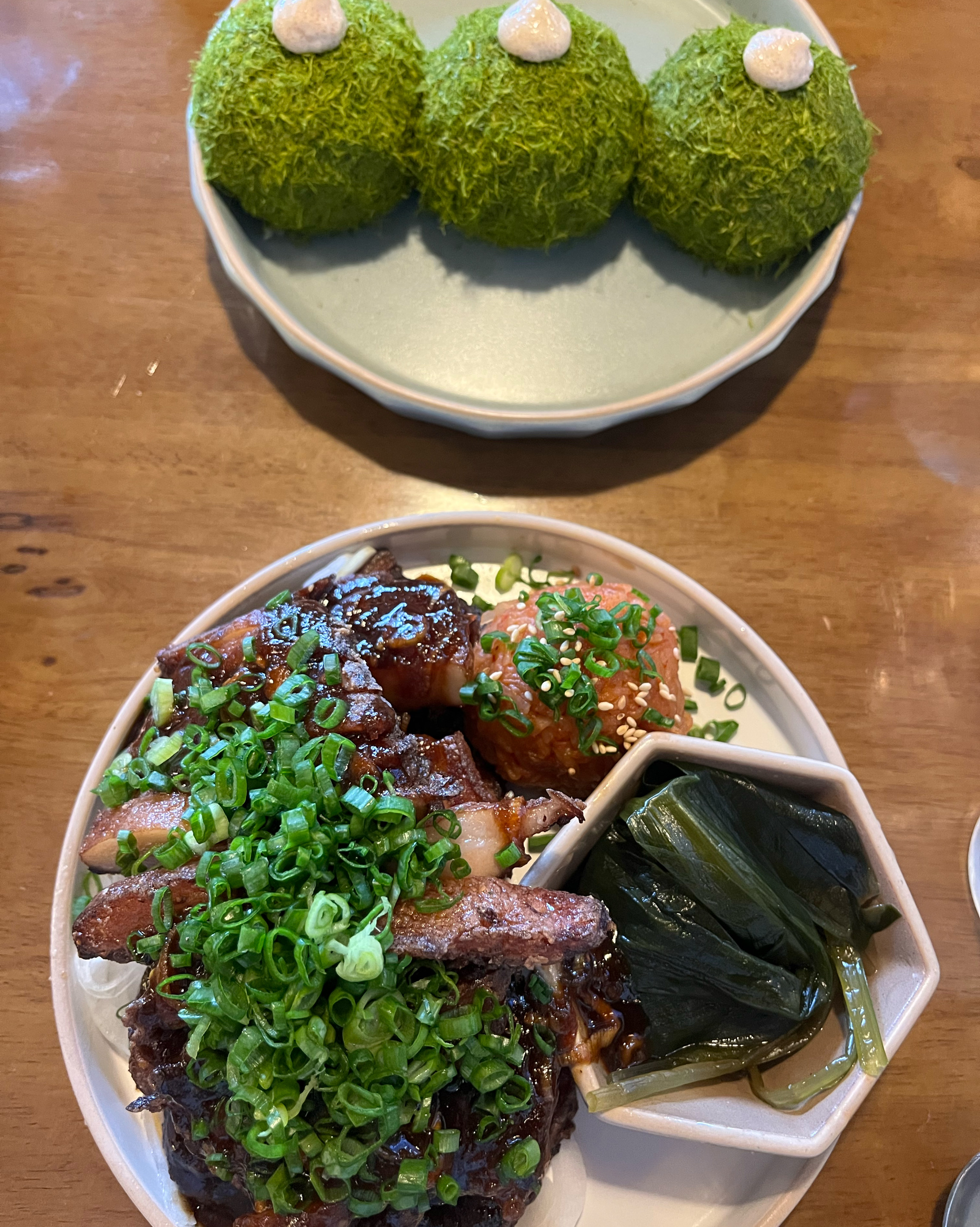 분위기가 좋고 메뉴가 특별해요! - 대전 맛집 비범