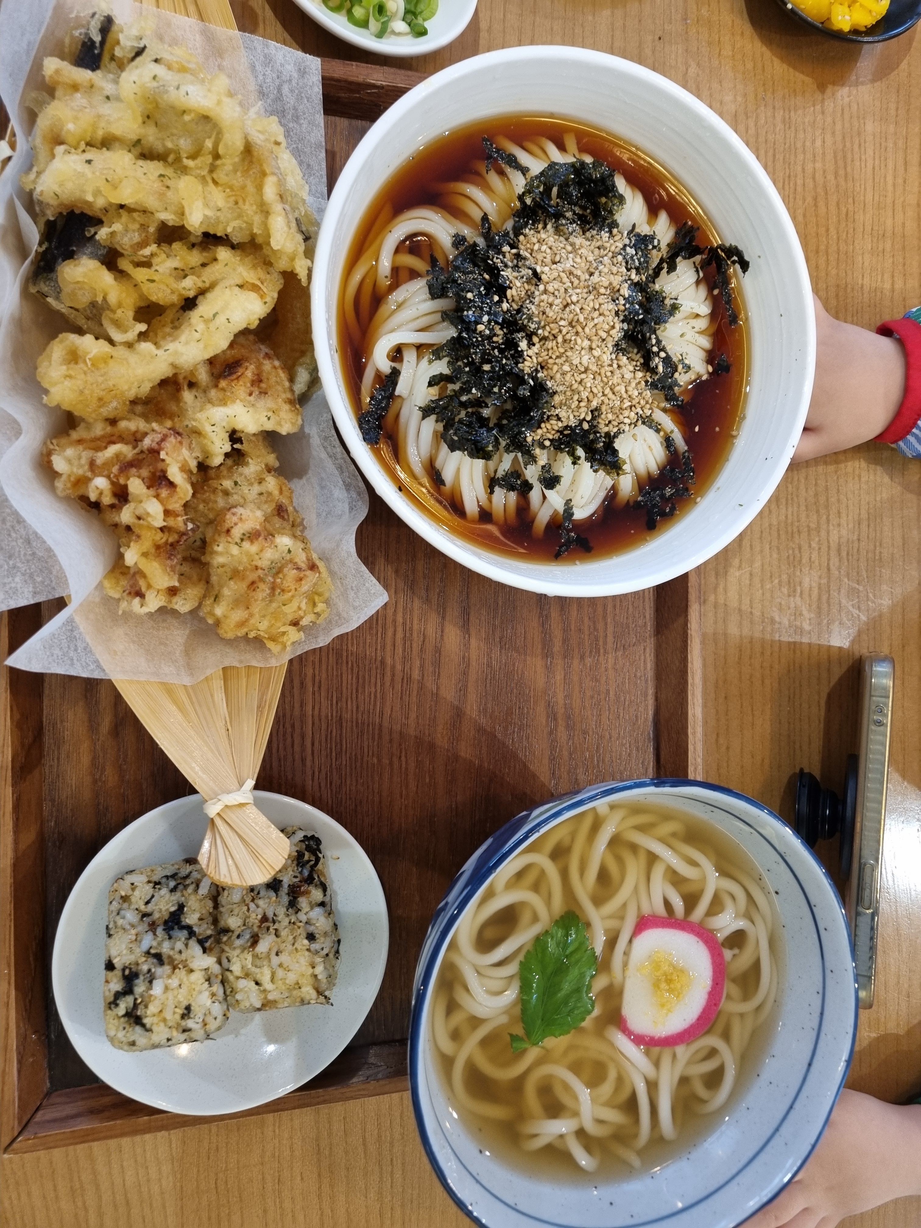 동성로 가성비 좋은 우동집이에요. - 대구 맛집 덕산제면소