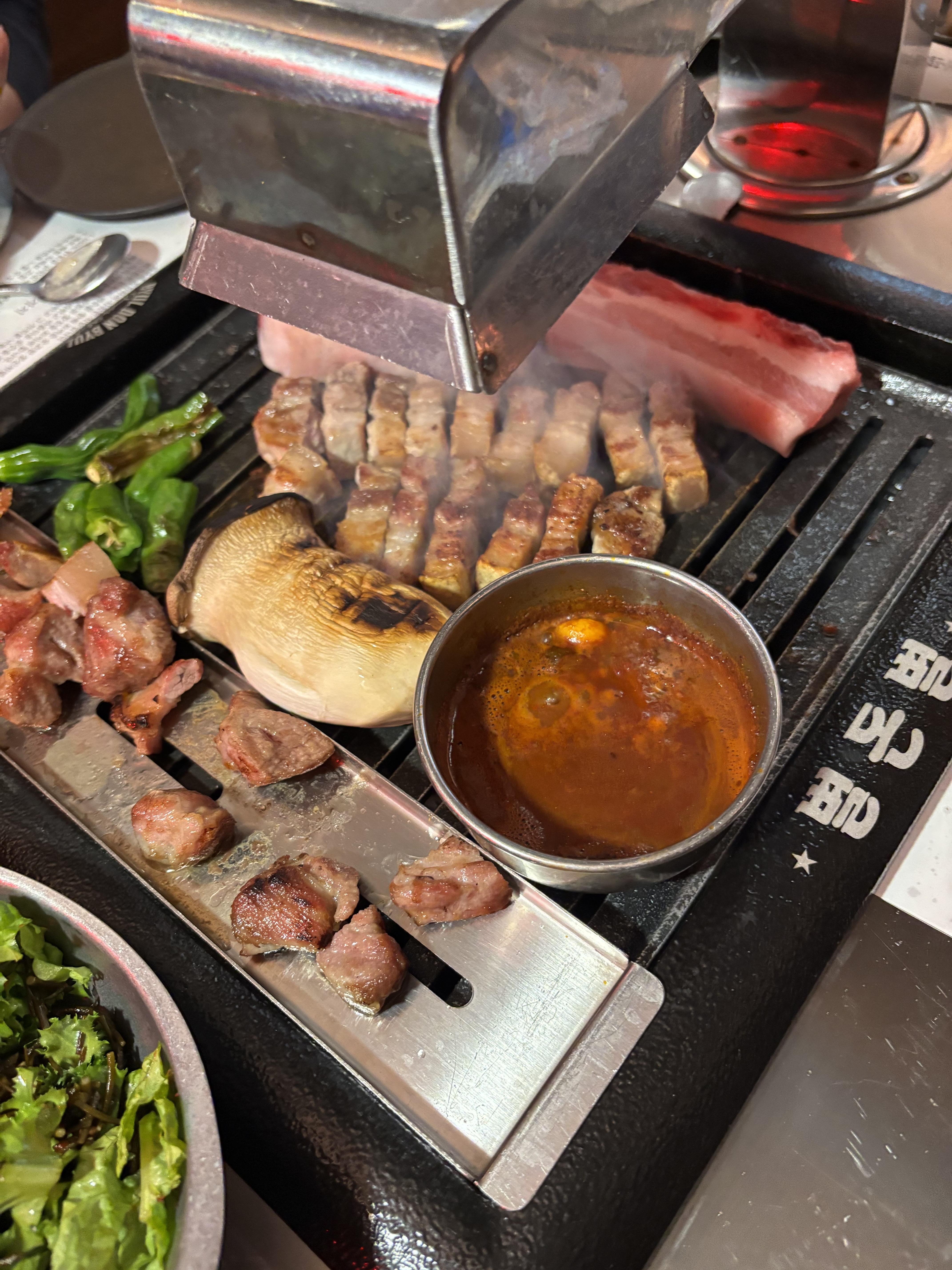 너무 맛있게 잘먹고가요 ! 고기 부드럽고 양도 많아요 ~ - 제주 맛집 별돈별 중문 본점
