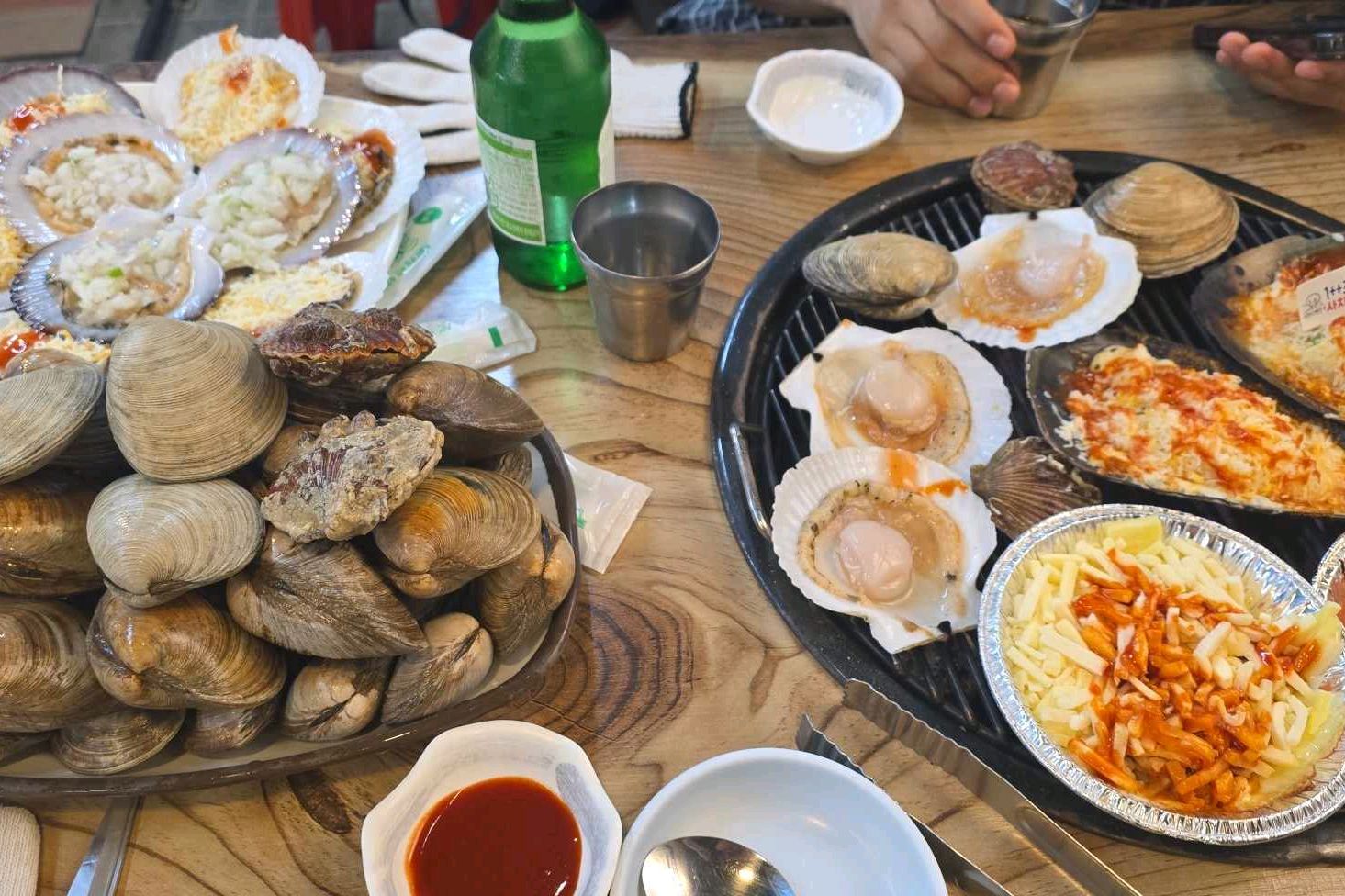 맛있어요 양도 많고 신선해요 - 인천 맛집 전라도대왕조개구이 월미도본점