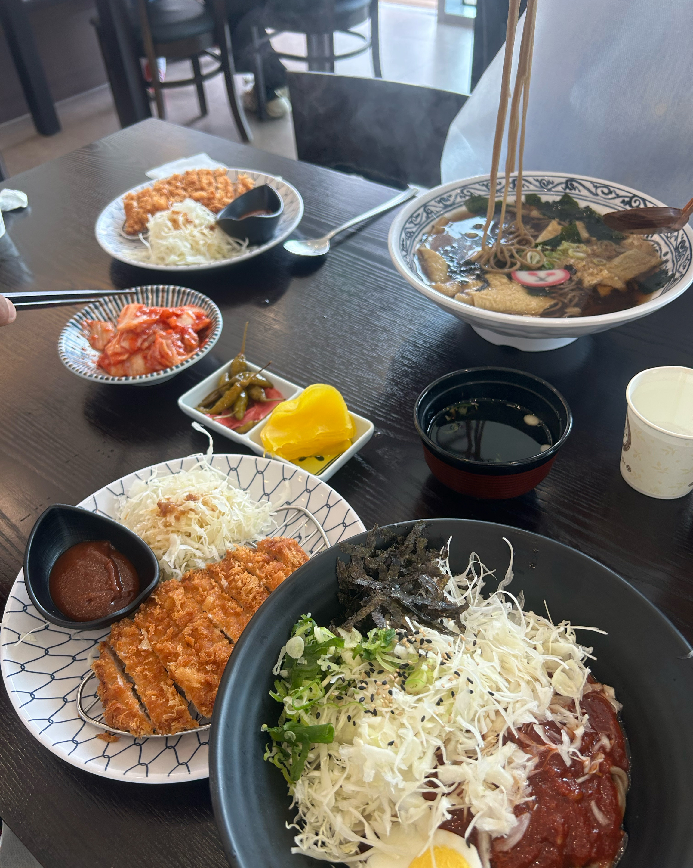 처음와봤는데 너무 맛있어요!! 특히 돈까스 바삭바삭하고 넘 맜있네용~~👍👍😻😻 - 인천 송도 맛집 삼동소바 송도센트럴점
