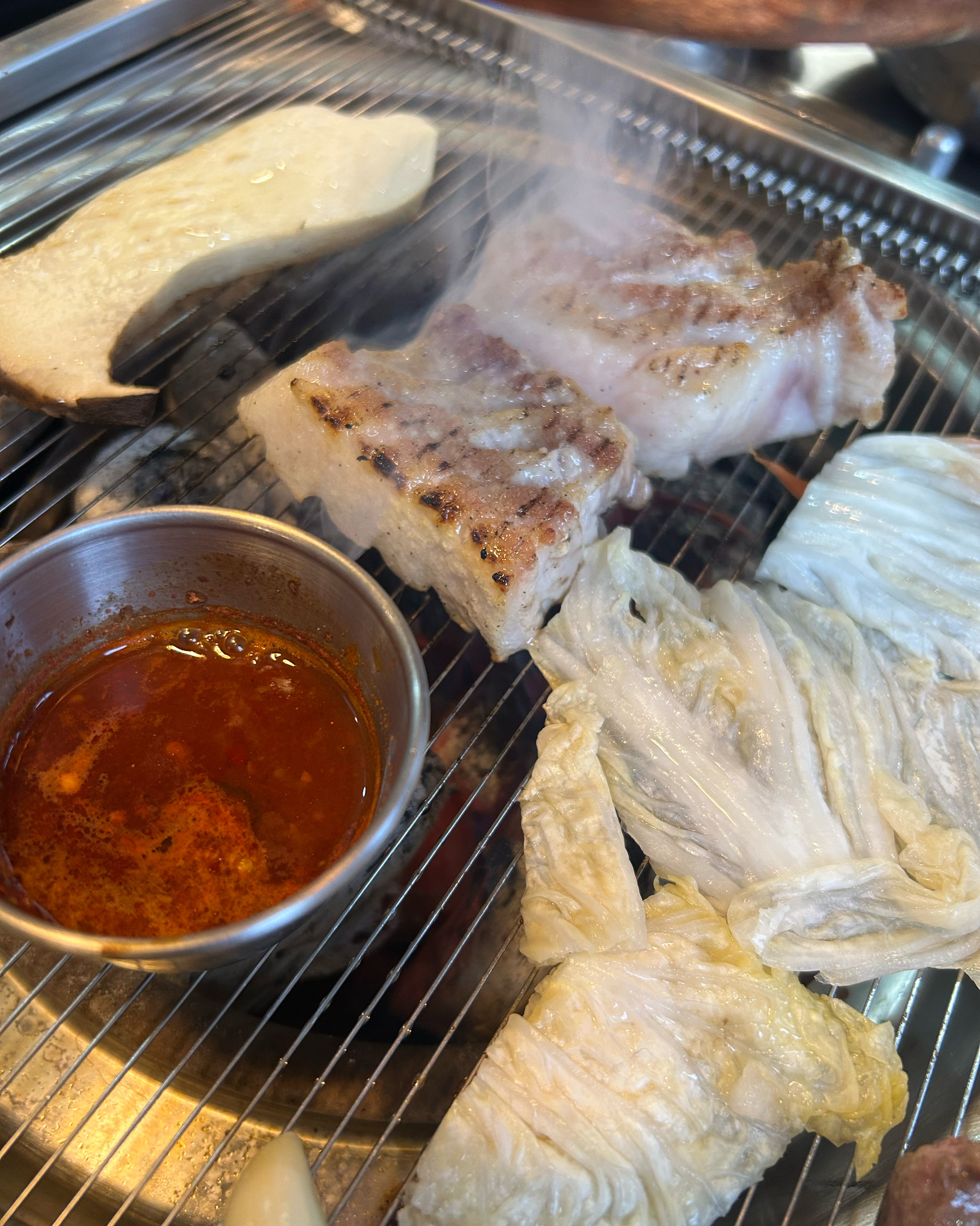 야장도 실내도 분위기 굿! - 대구 맛집 유창숯불