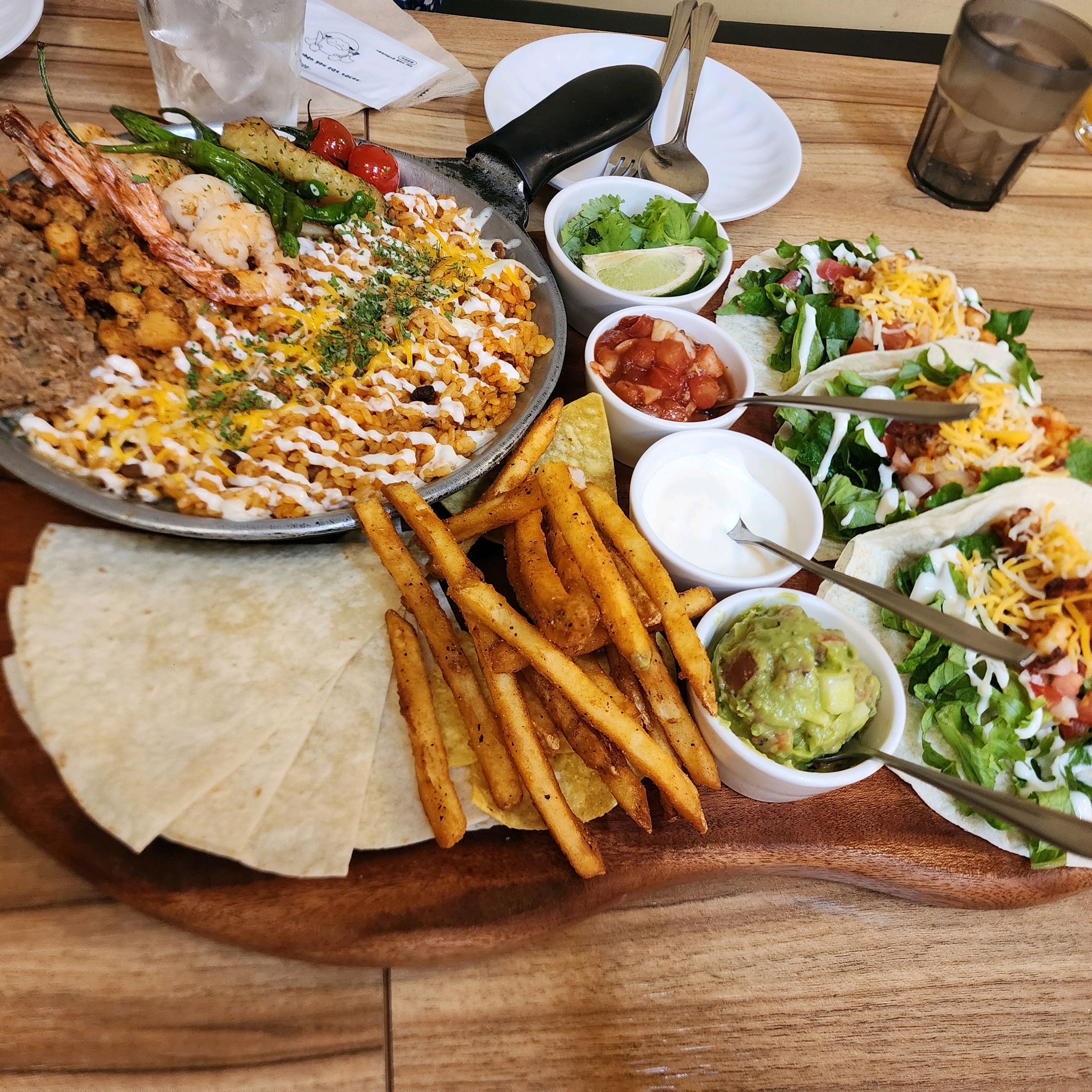 너무 맛있어요 ! 분위기도 좋고 !! 다른체인점에 비해서 너무 맛잇어요 ! 다음에 또 올게