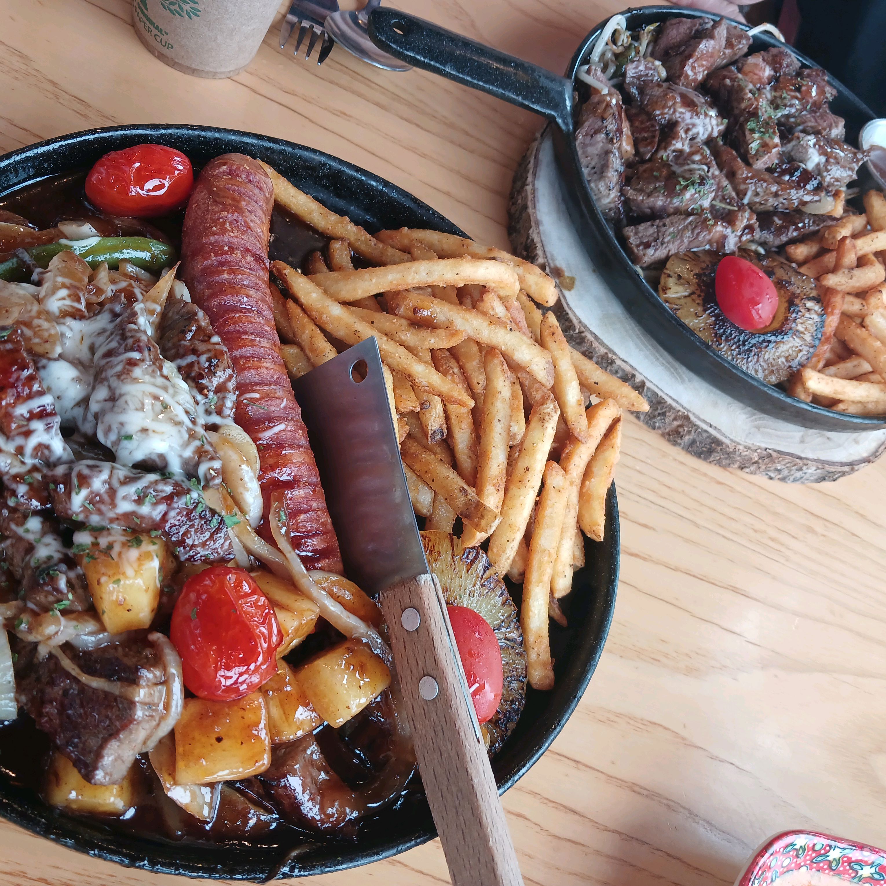 속초여행에 우연히 들렸다가 가성비좋고 아이들이 너무좋아해서 이번여행에 재방문했어요.지난번보