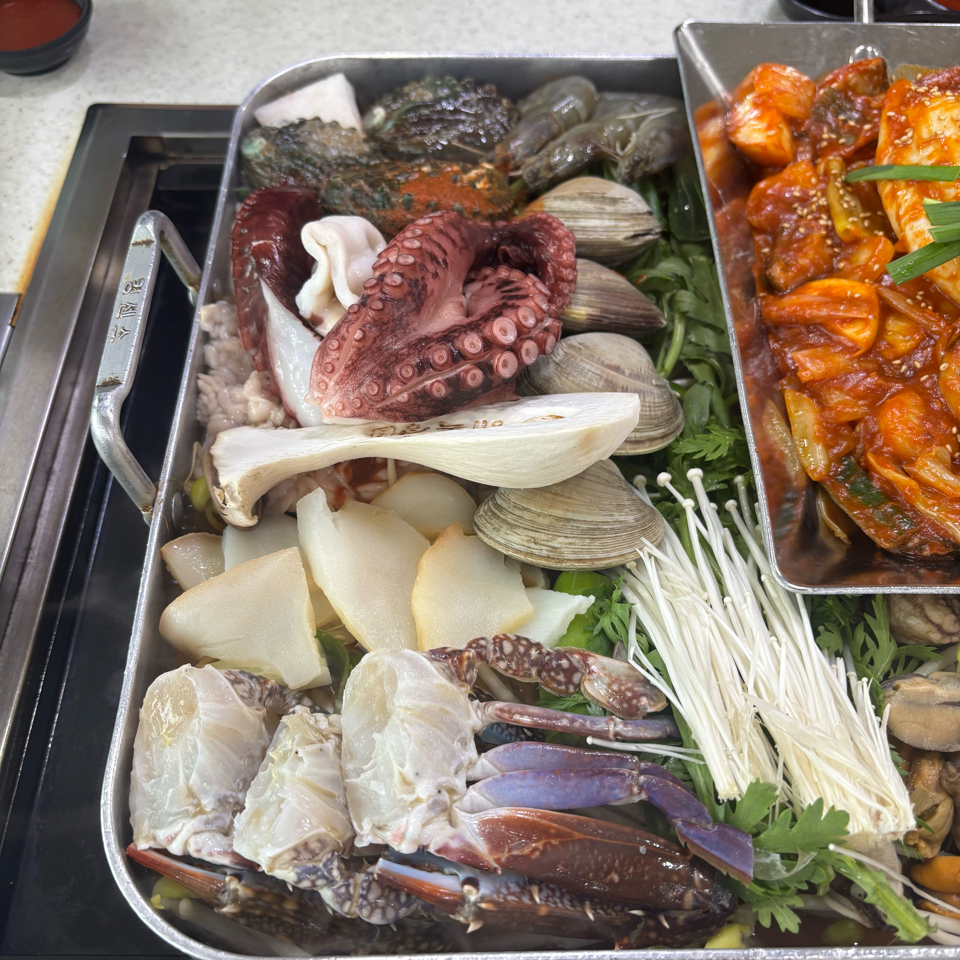 너무너무 맛있어여 재료가 신선해여 - 인천 맛집 해목정 연수본점
