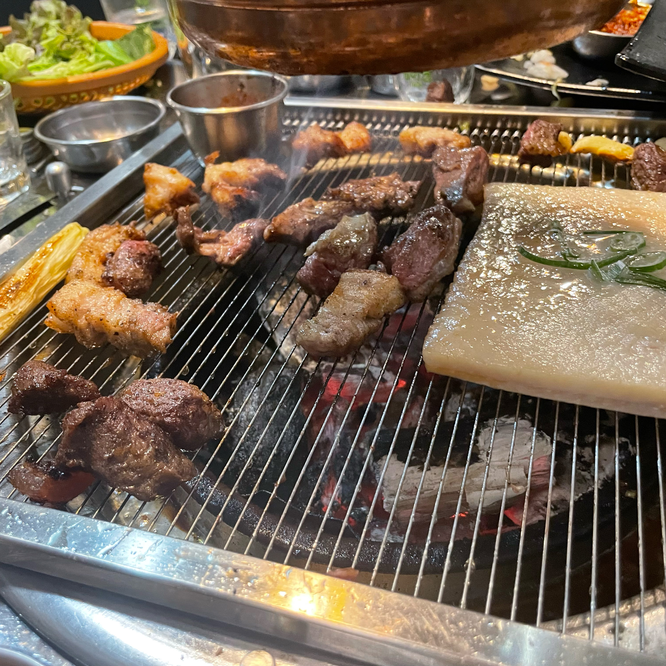 이번에 처음왔는데 생각보다 너무 맛있어서 자주 올게여- ㅎㅎ 분위기 너무 좋아요~🥰🥰🥰 - 대구 맛집 유창숯불