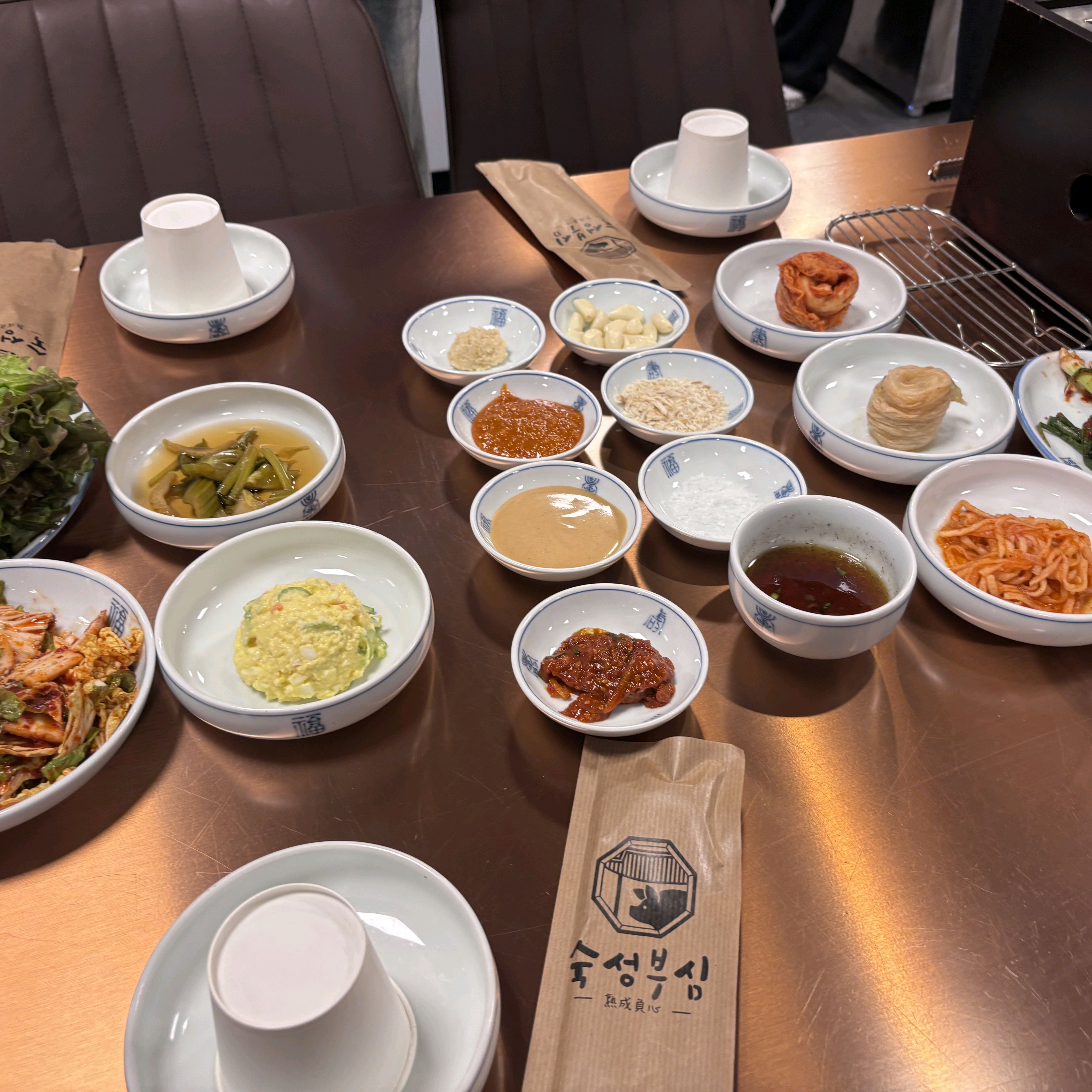 직원분들도 너무 친절하고 고기 질이 너무 좋습니다! 고기 맛도 너무 좋고 다음에 가족들과