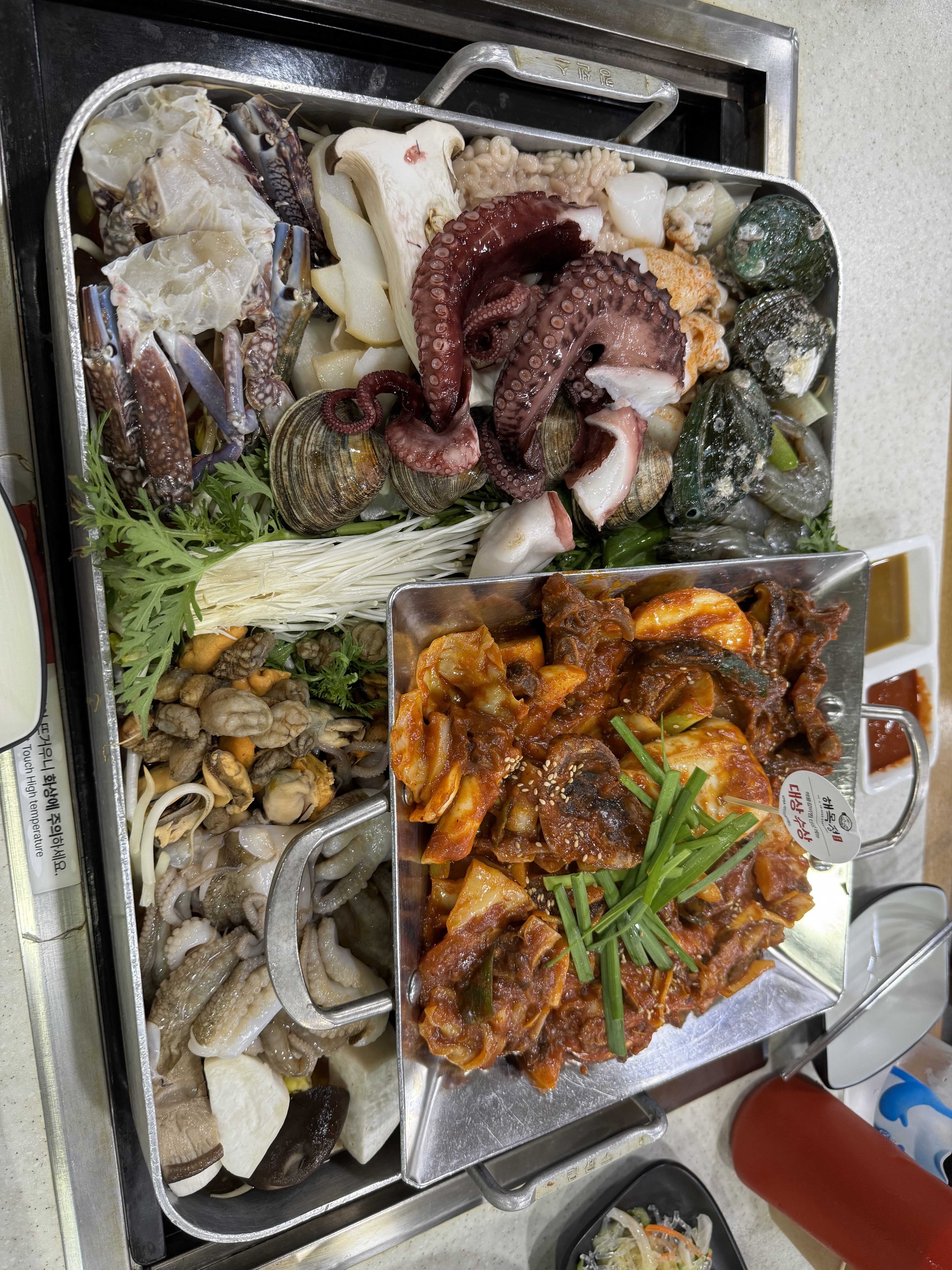 재료가 너무 신선하고 맛있어요!! 2번째 방문인데 너무 맛있어요!! 가족모임으로도 좋아요❤