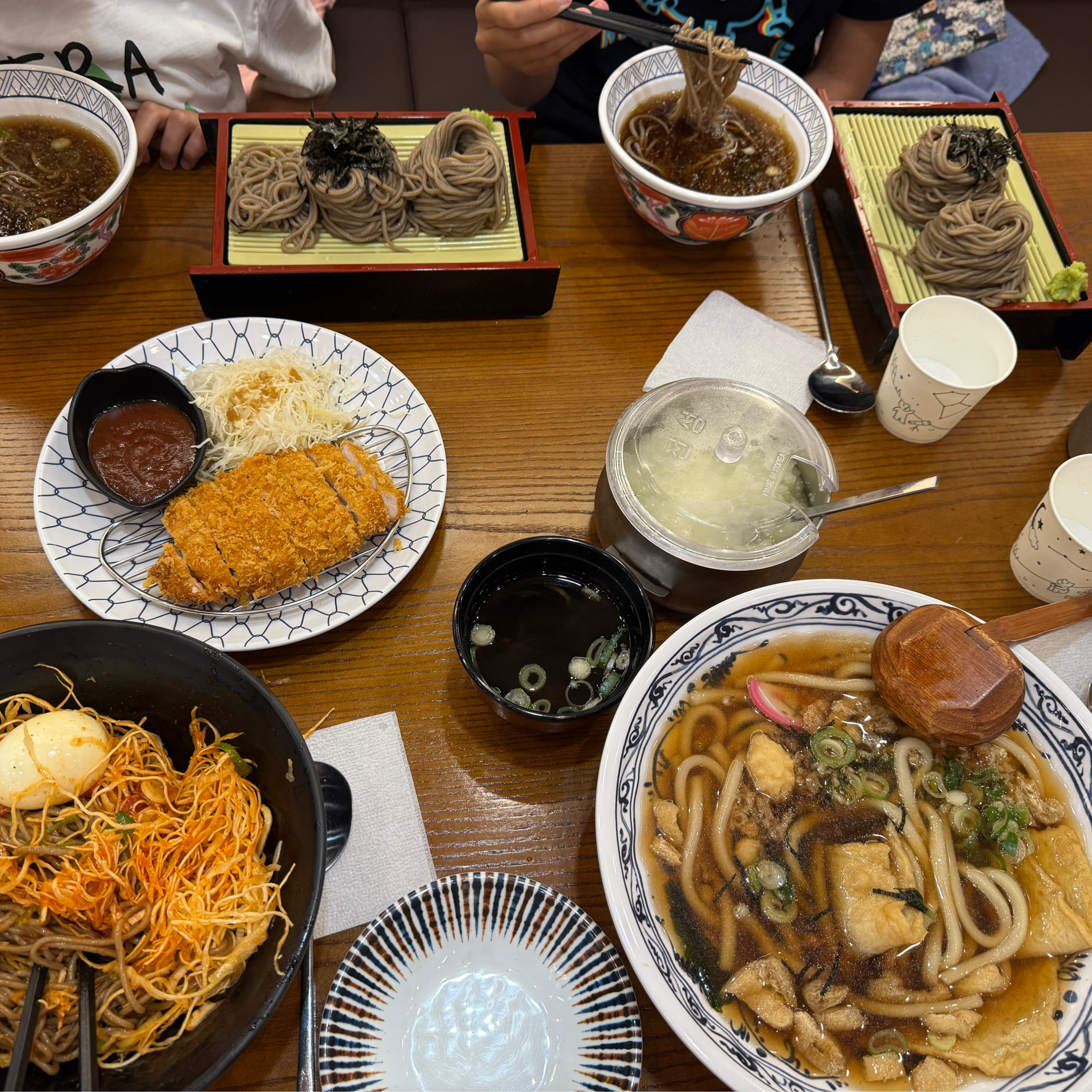 두번째 방문입니다! 이번엔 아이들을 데리고 왔어요! - 성북동 맛집 삼동소바 성북동점
