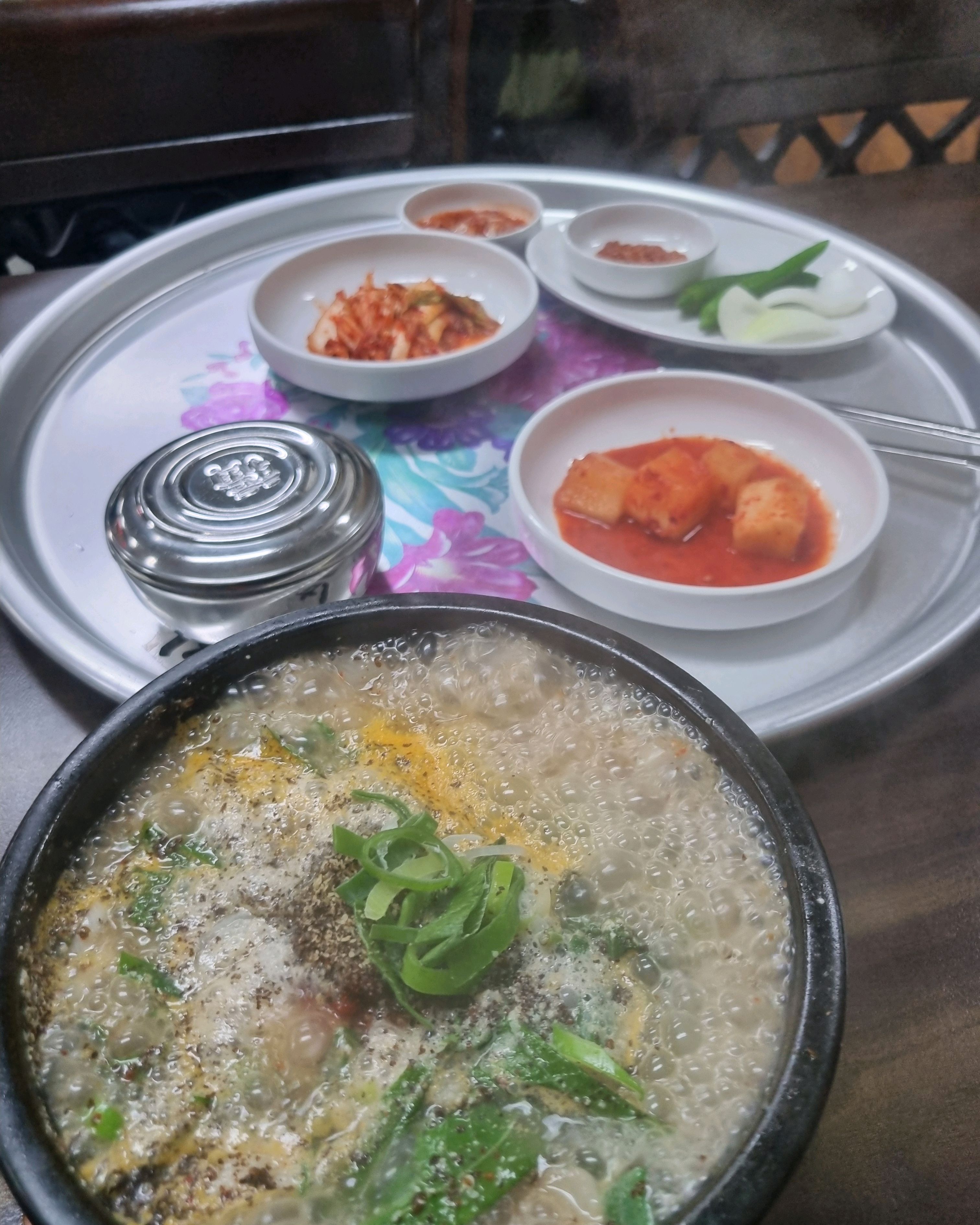 혼자 아침식사하러 좋아요 - 인천 맛집 순대일번지 송도점