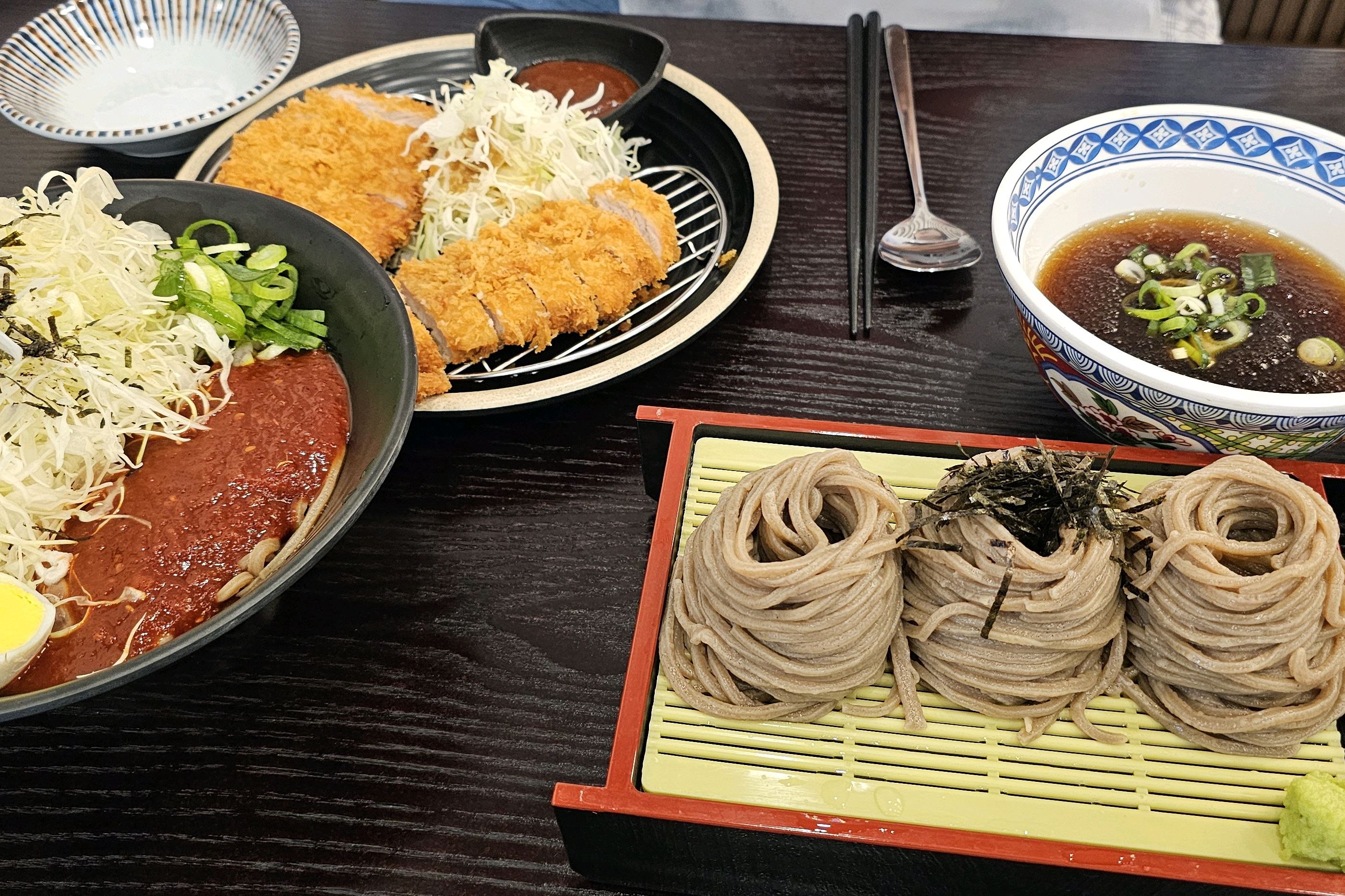메뉴 주문한게 다 맛있었어요 내부도 마음에 들어요 - 포항 장성동 맛집 삼동소바 포항장성점