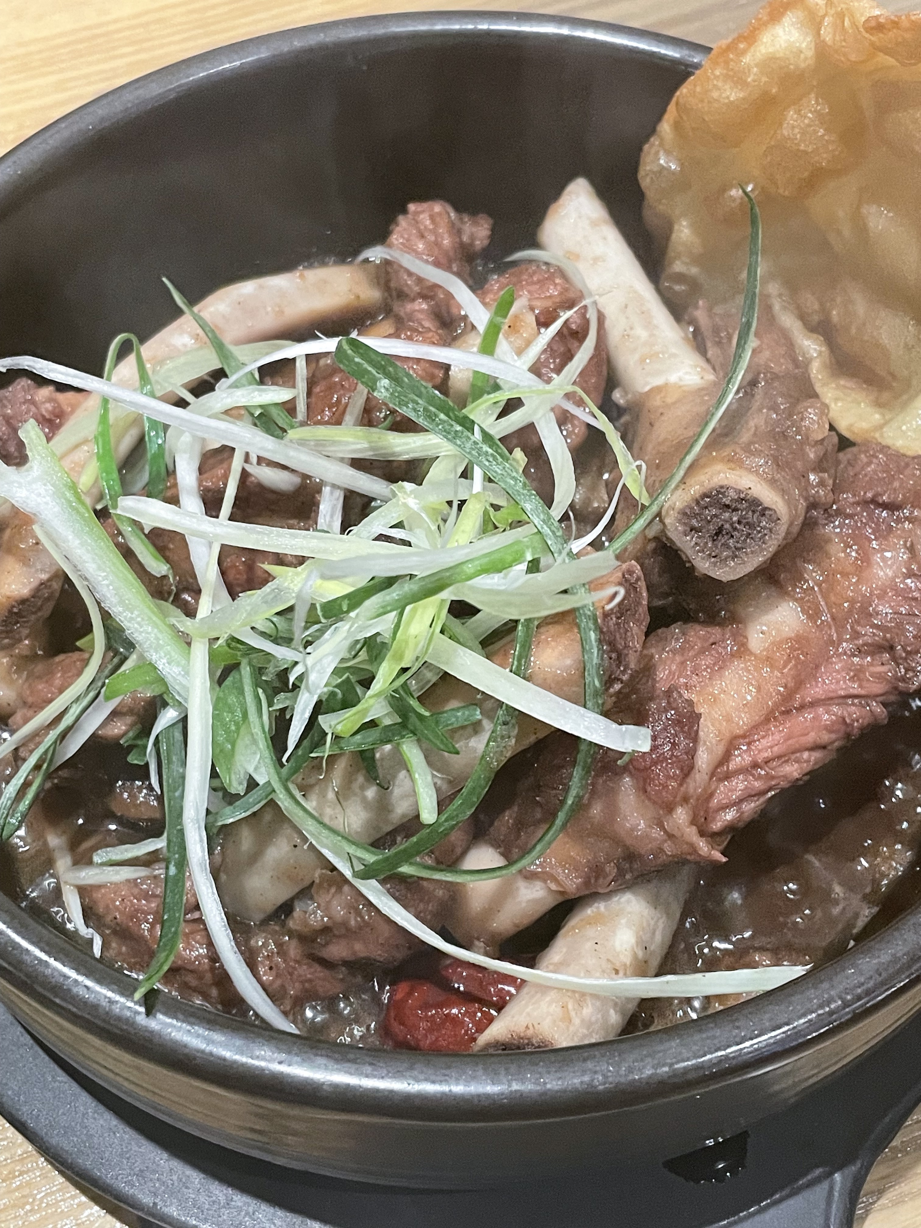 외국인 친구들과 함께 방문했는데 너무 맛있다고 - 대구 맛집 거송갈비찜 본점