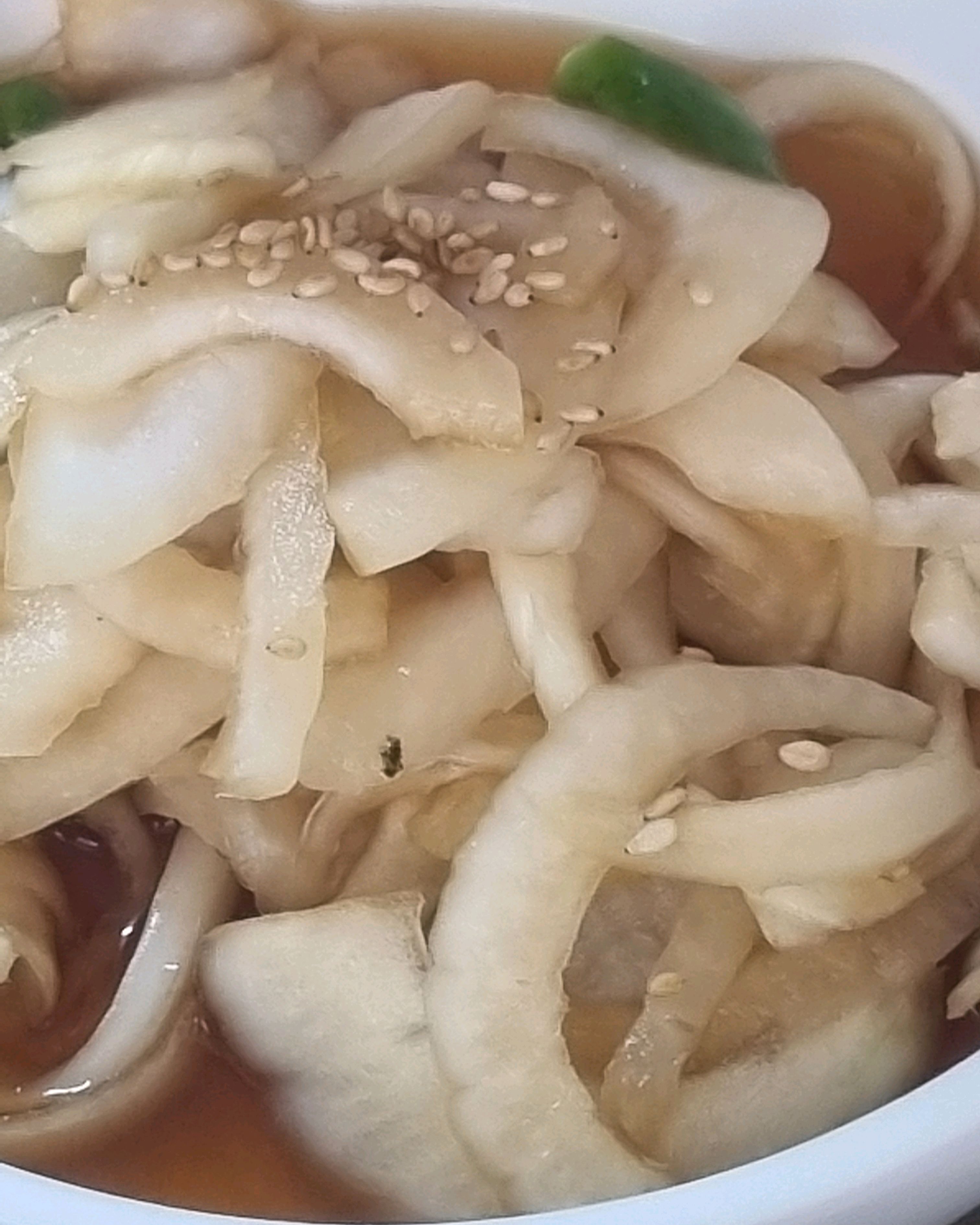 죽은 벌레 둥둥 떠있습니다 - 대전 맛집 선화동소머리해장국