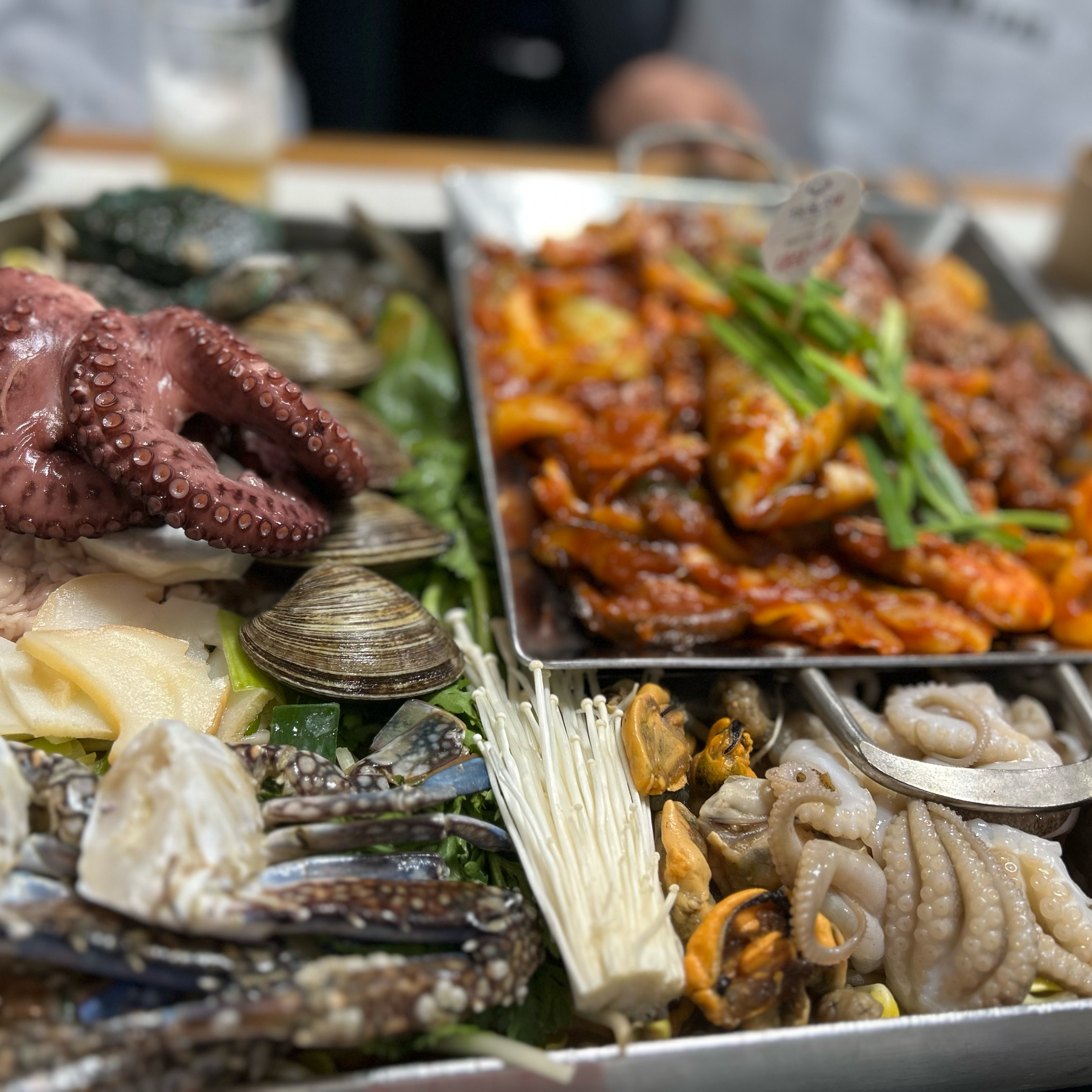 지인들과 친목도모로 왔는데 - 인천 맛집 해목정 연수본점