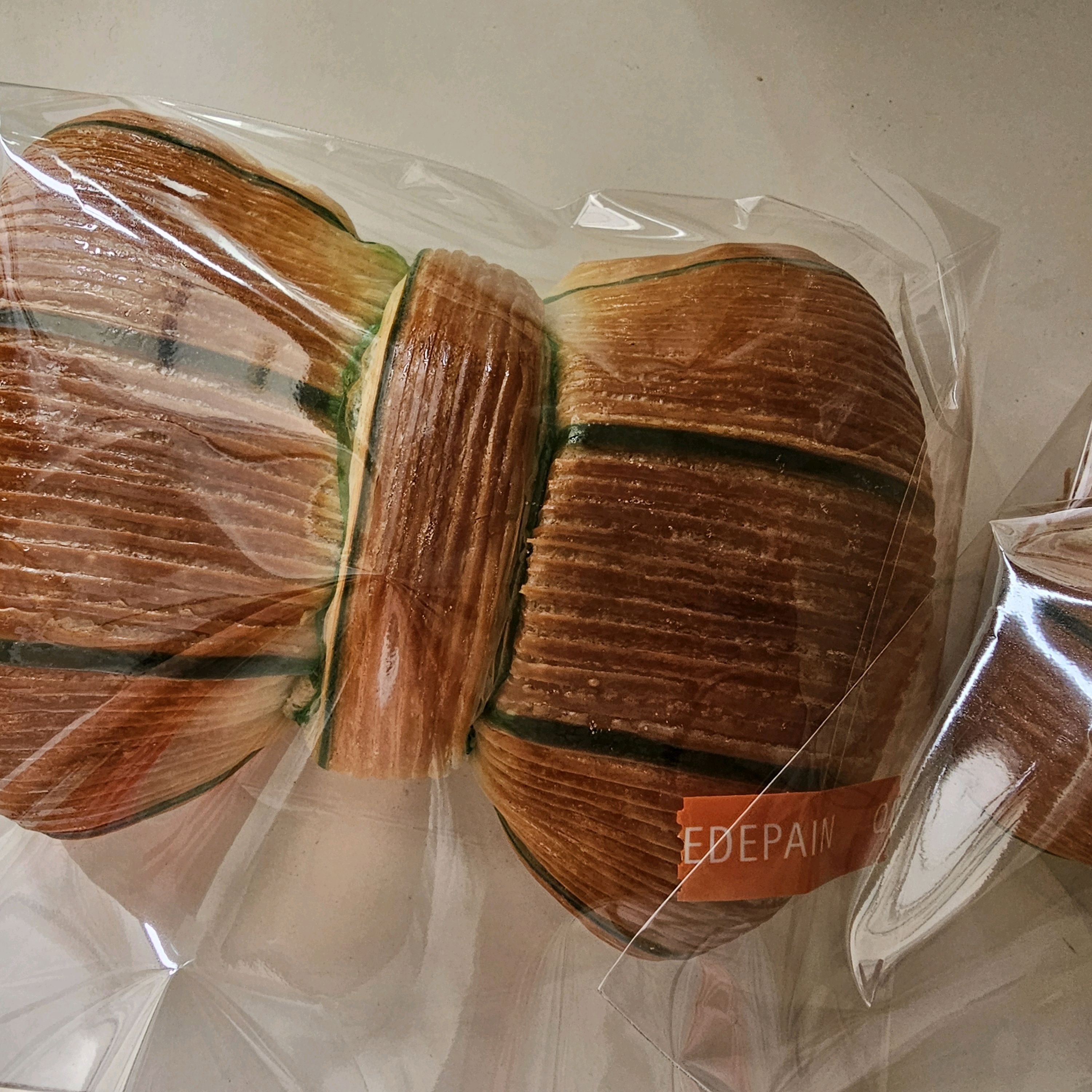 리본크로와상 정말맛있어요 - 대전 맛집 꾸드뱅