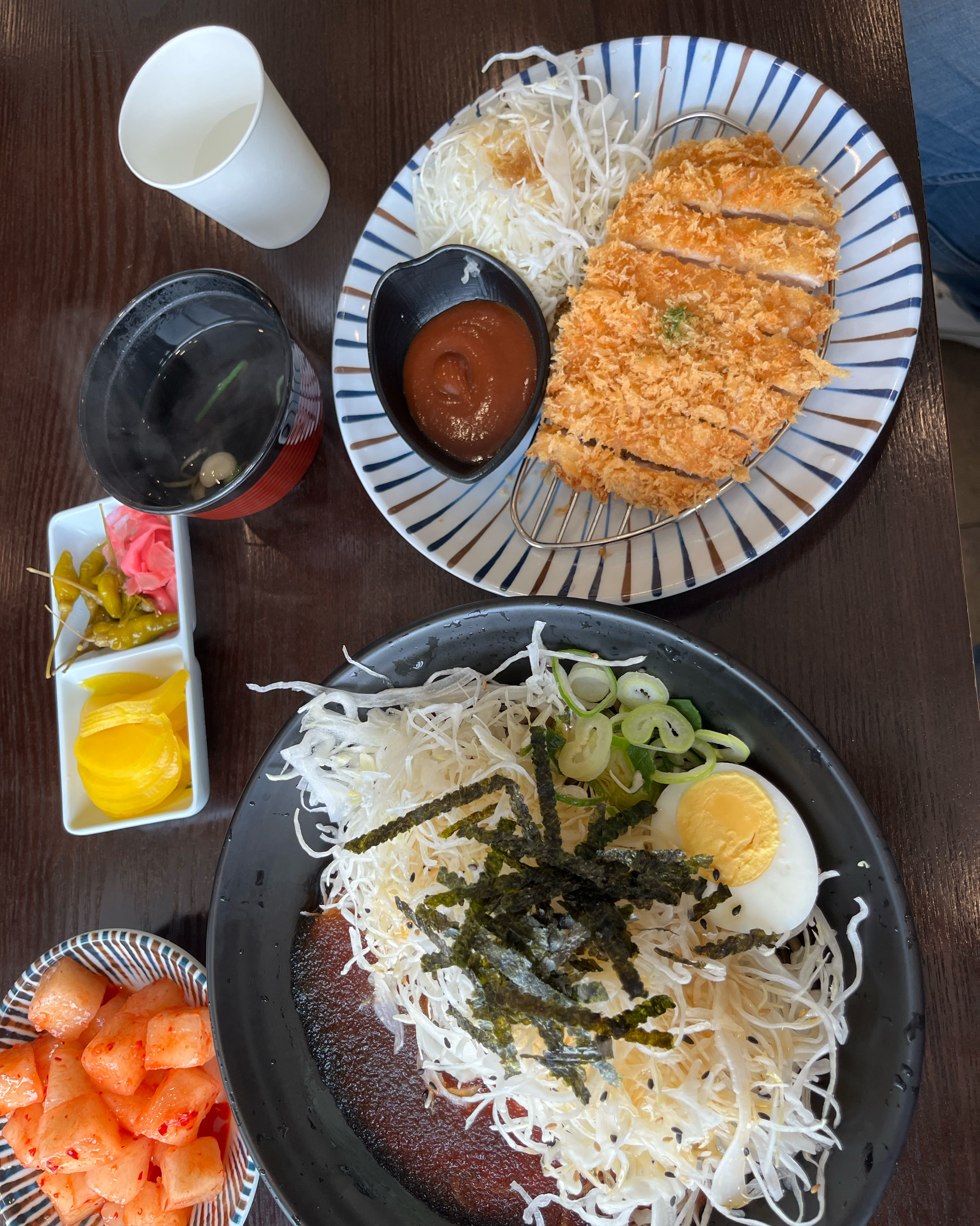 순두부짬뽕우동, 비빔소바+돈가스 세트, 온소바 시켜서 먹었는데 돈가스도 너무 맛있고 매운