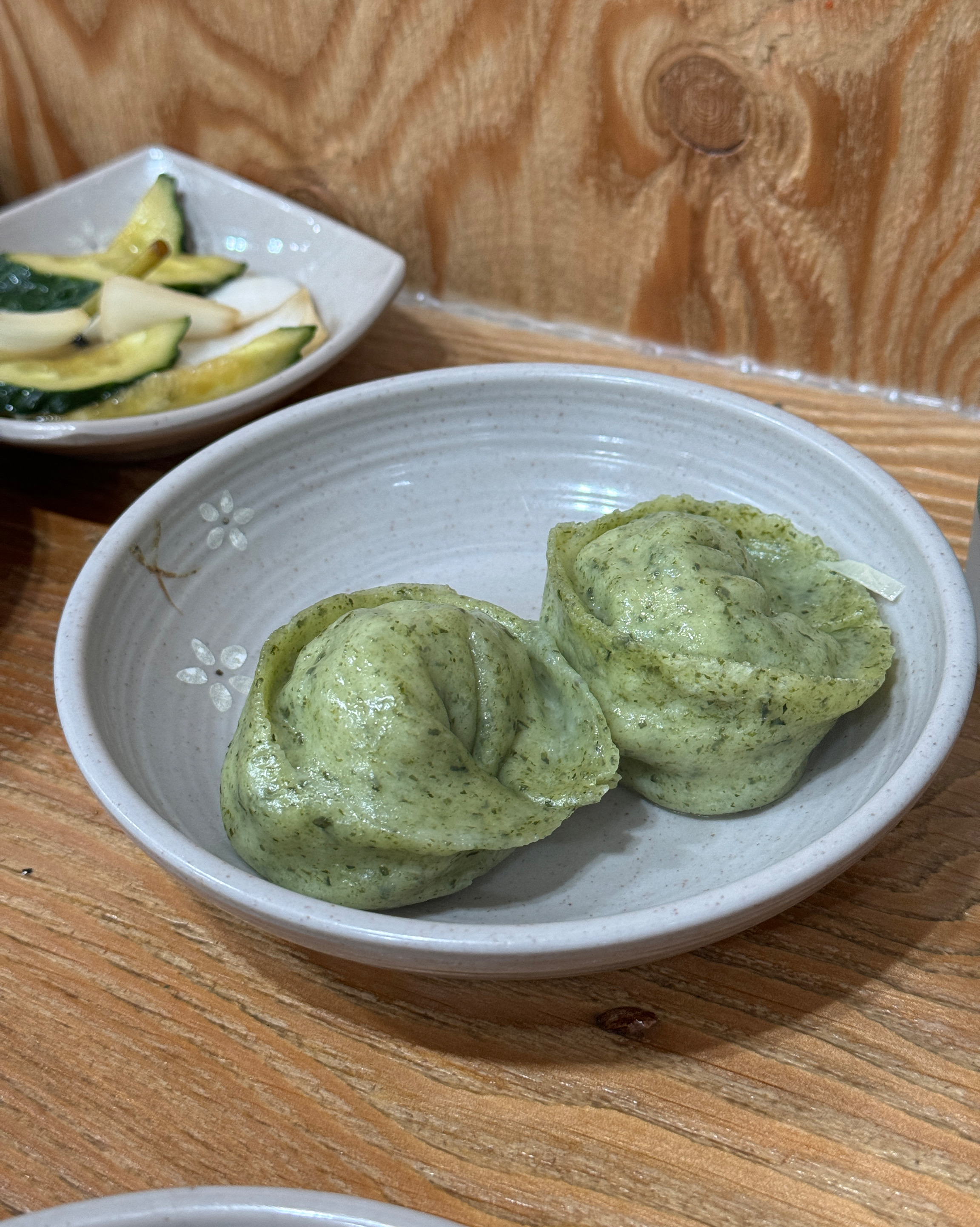 보말국 진짜 진해요 제스타일 - 제주 맛집 신제주보말칼국수 제주본점