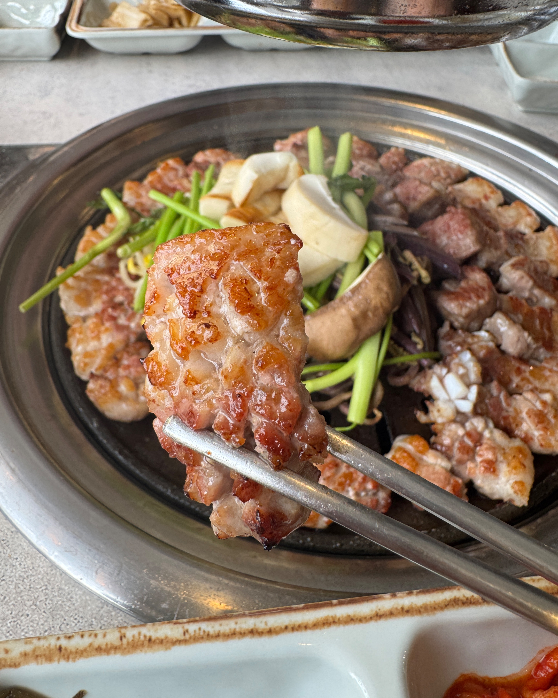 꽃삼겹살 너무 부드러움!! - 대전 맛집 육풍 대전봉명점