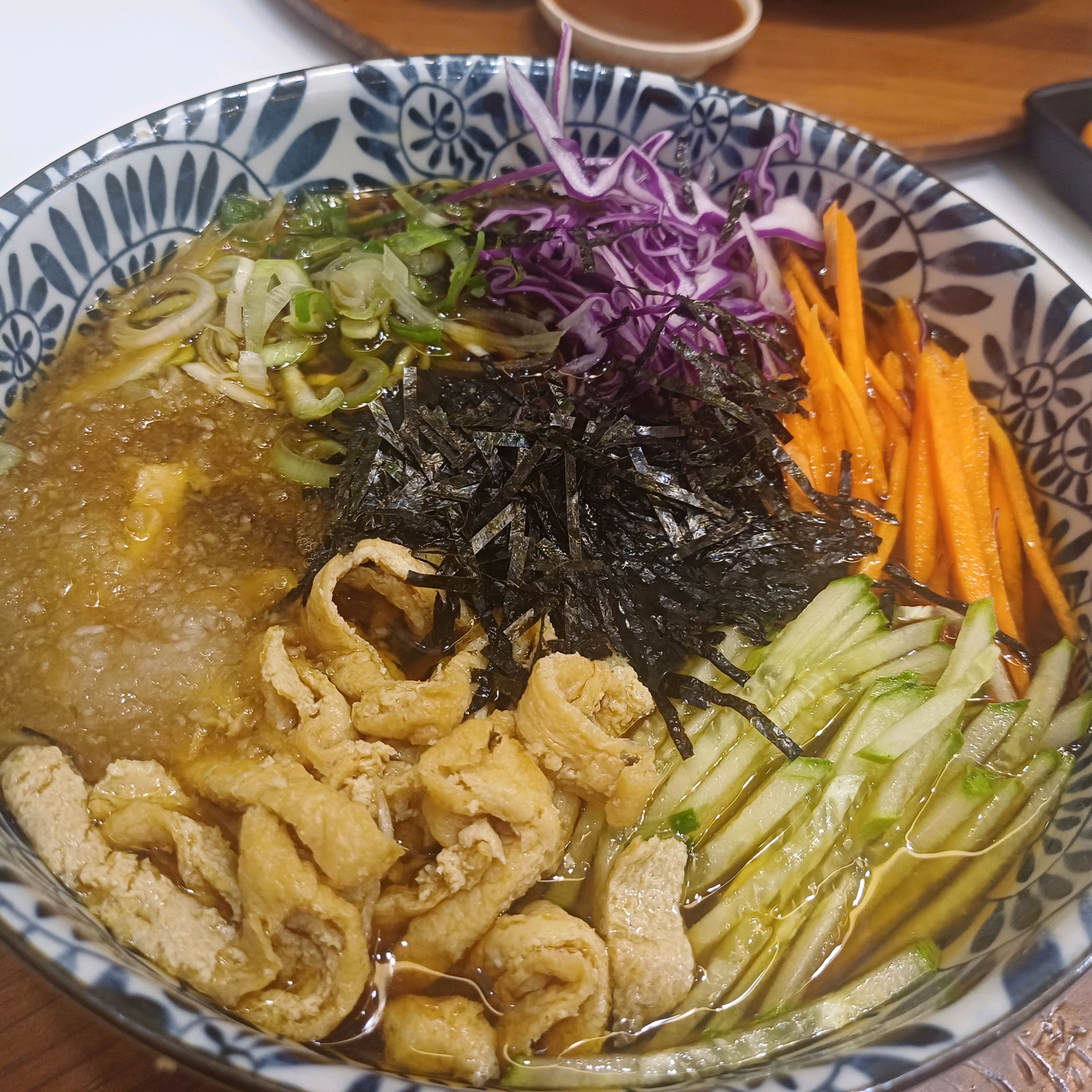 시원한 메밀생각나서 왔는데 돈까스도맛있고 아이가 너무좋아하네요~시원하게 소바먹으니 여름도