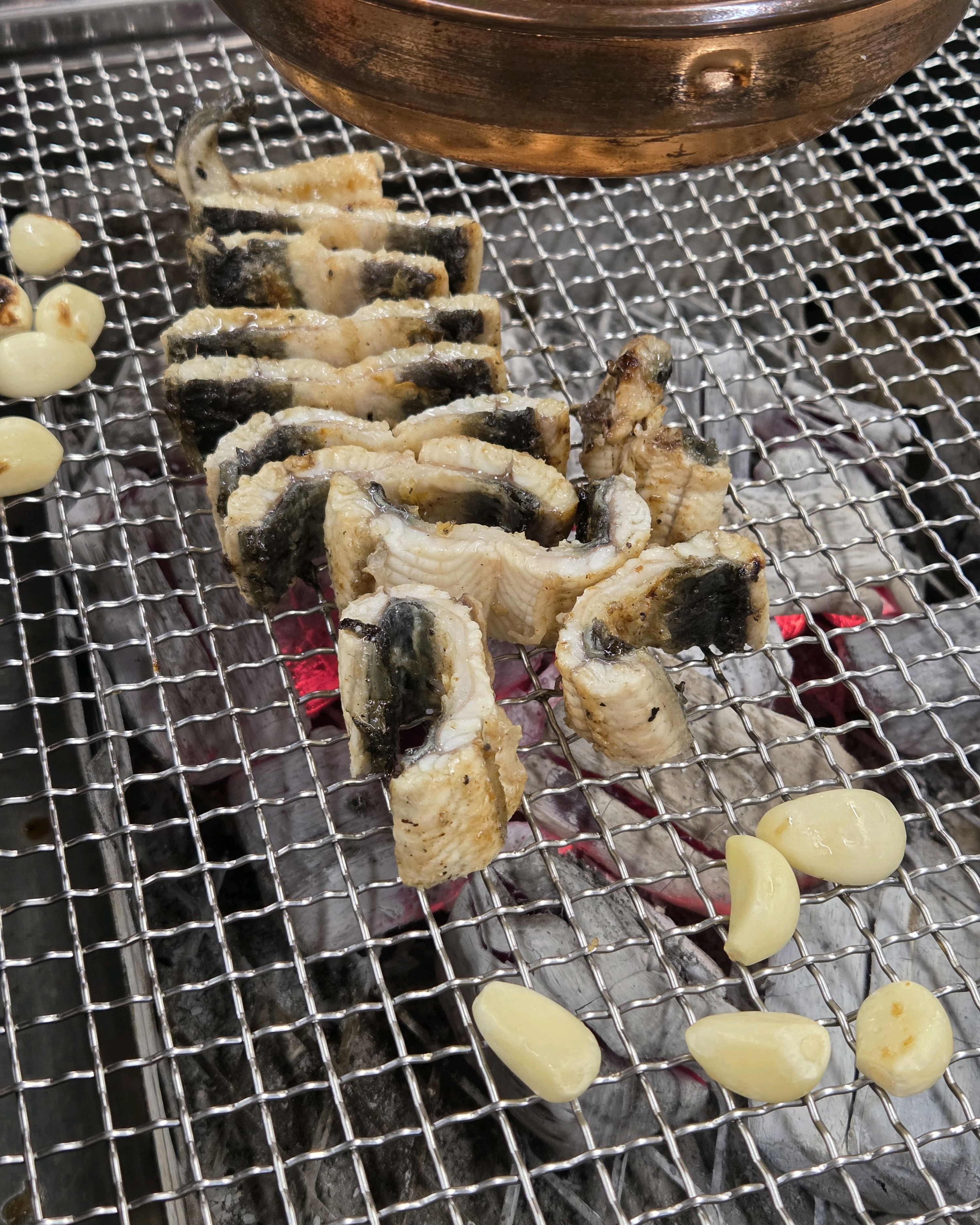 불 빼시는 분 너무 대충 일 하시는거 같아요 - 대구 맛집 일품집 본점