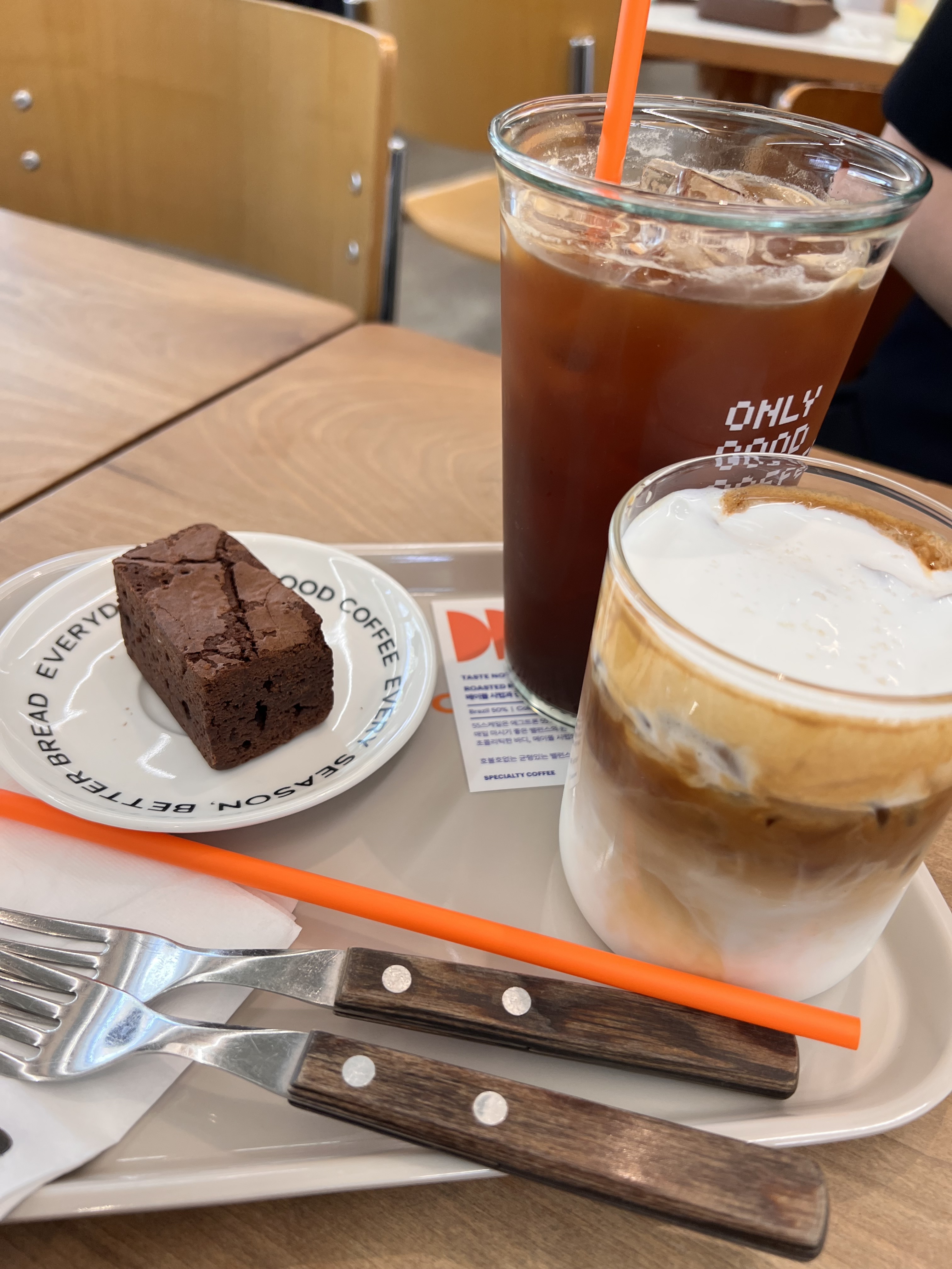일찍 문 여는 곳을 찾다가 왔는데 기대이상이네요 - 대구 맛집 인더매스 삼덕