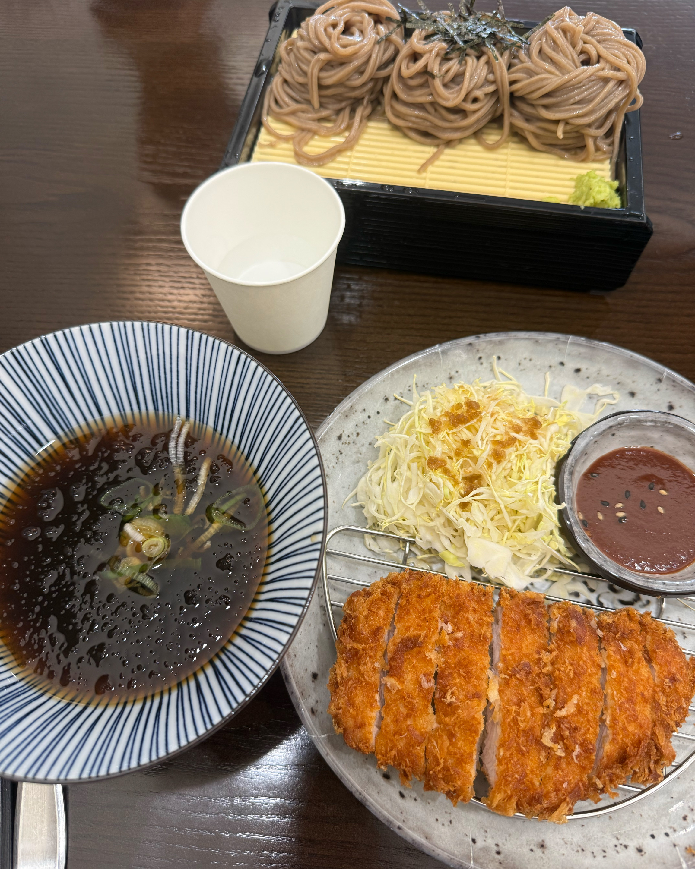 너무 맛있어요! 더운 날씨에 시원하게 잘 먹었어요! 매장도 깔끔하고 좋아요 - 북촌 맛집 삼동소바 북촌점