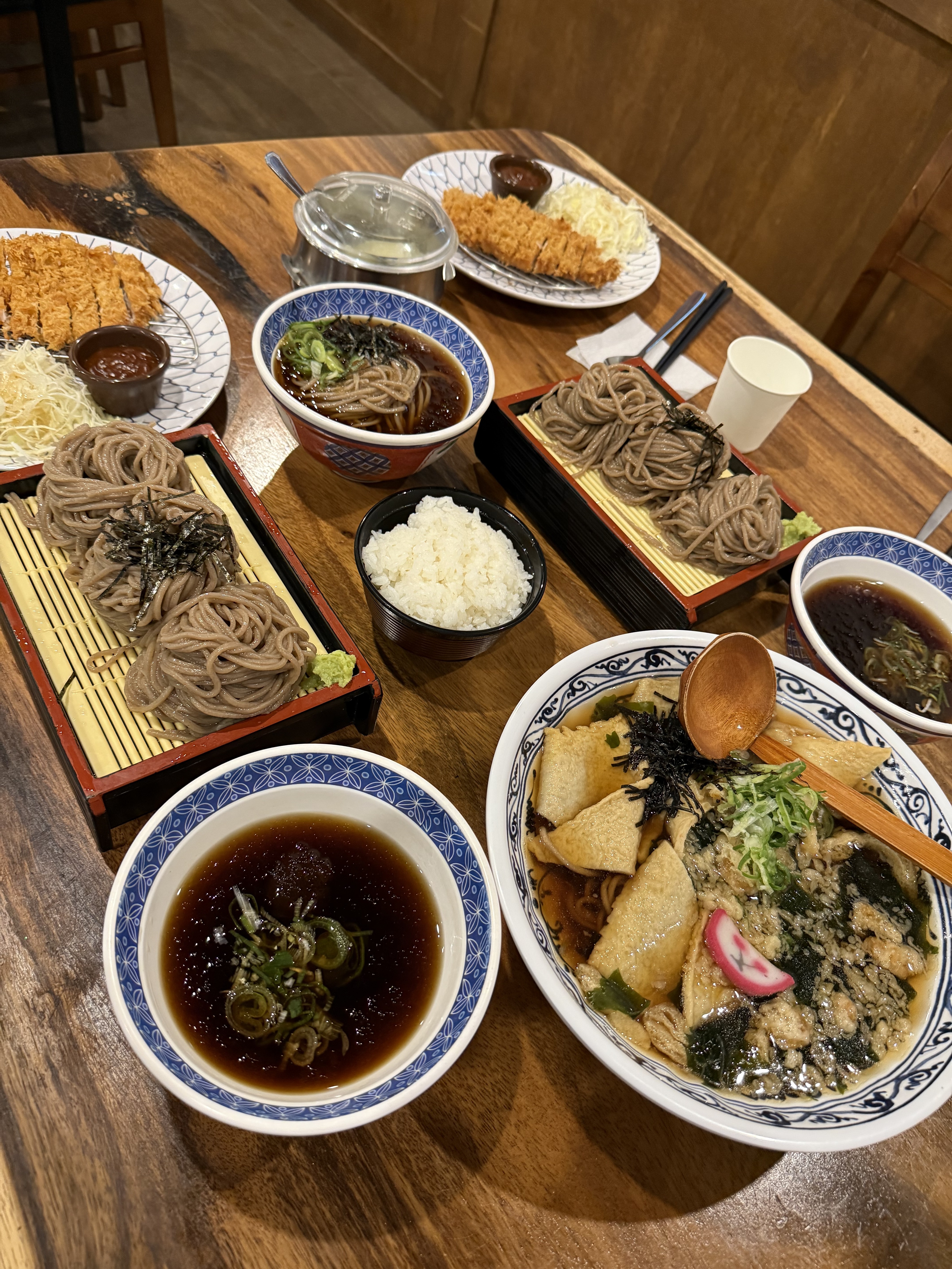 가성비 좋고 아주 푸짐 해요 - 광명 밤일마을 맛집 삼동소바 광명직영점