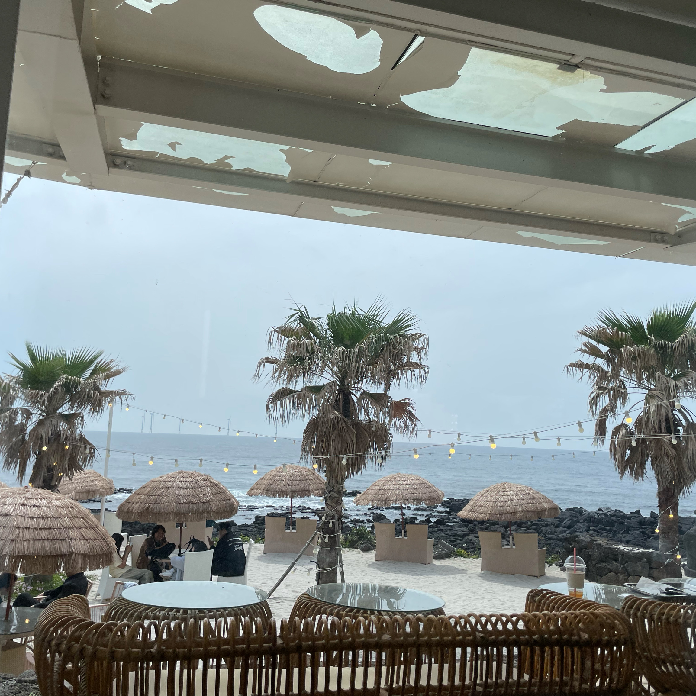 비싸긴한데 뷰가 좋아서 괜찮을것 같아요🏝️ - 제주 맛집 하이엔드제주