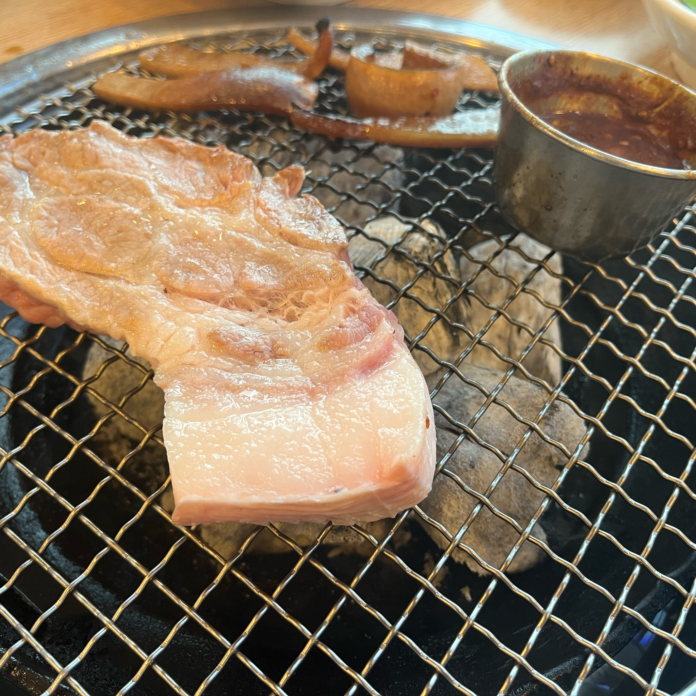 제주도 올 때마다 오는 곳이에요 - 제주 맛집 늘봄흑돼지