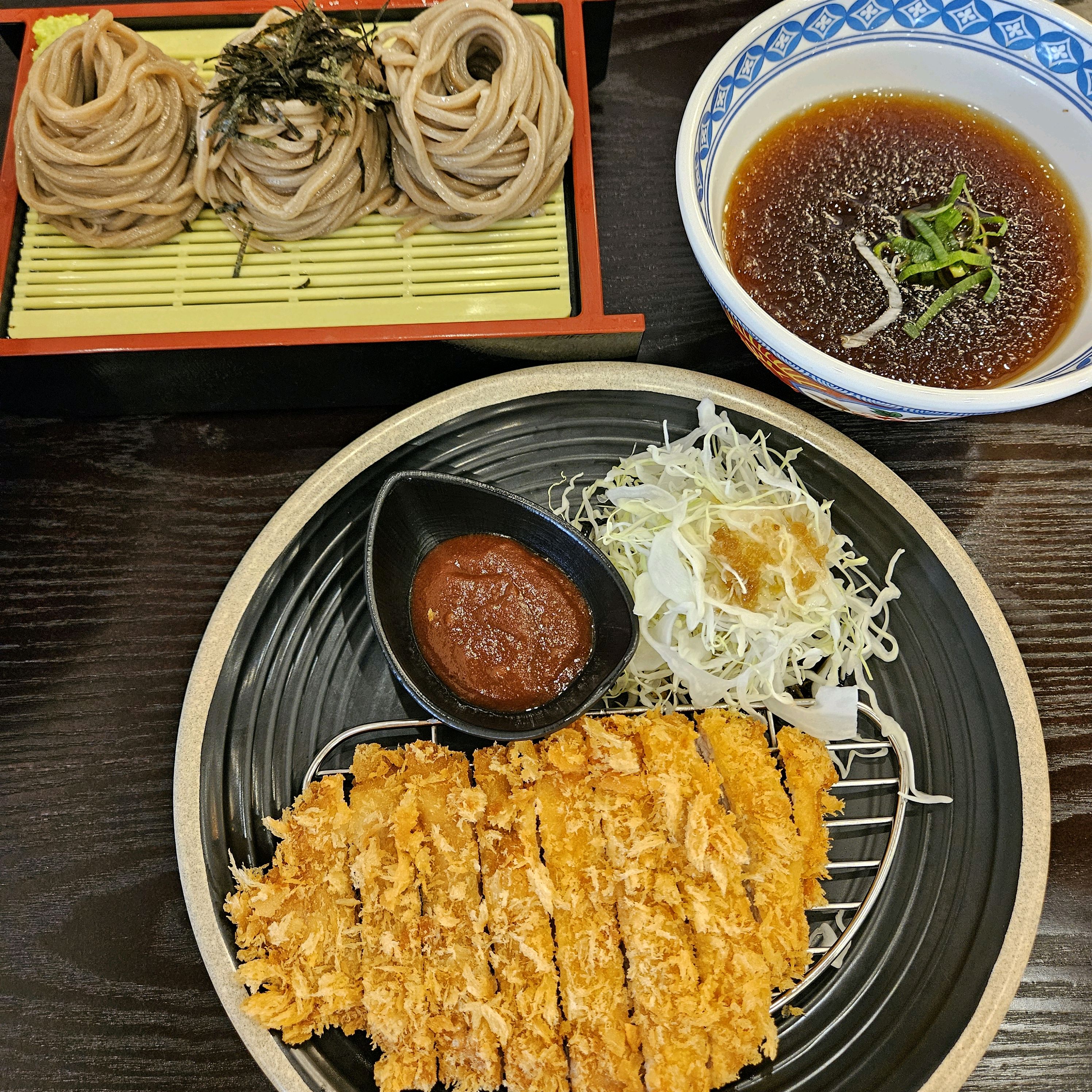 삼동정식(소바+돈까스SET), 짬뽕우동, 유부초밥 - 포항 장성동 맛집 삼동소바 포항장성점