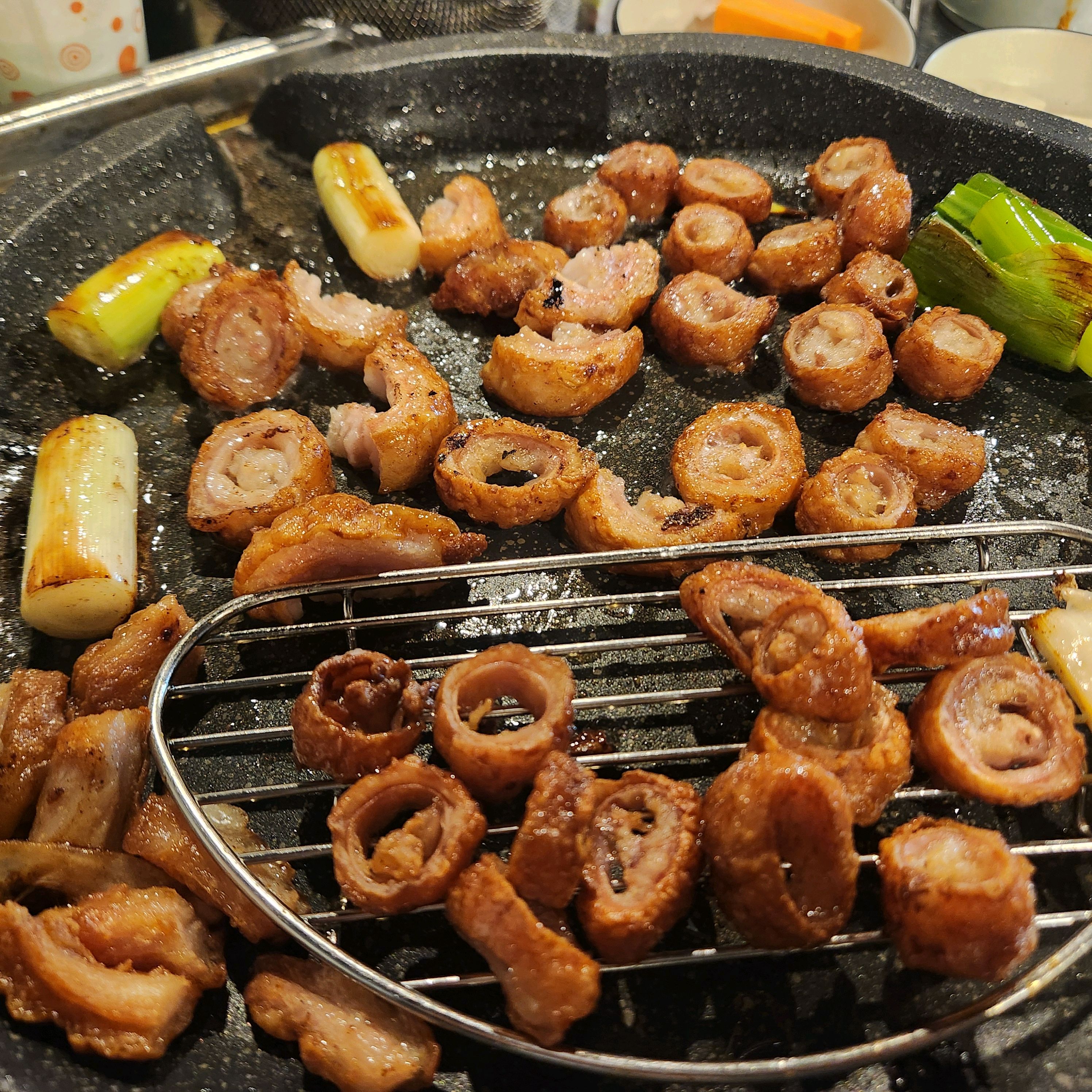 유명하다길래 예약하고 웨이팅하구 들어갔는데 웨이팅한 시간이 아깝지가 않았어요!! - 대구 맛집 연막창 신월성점
