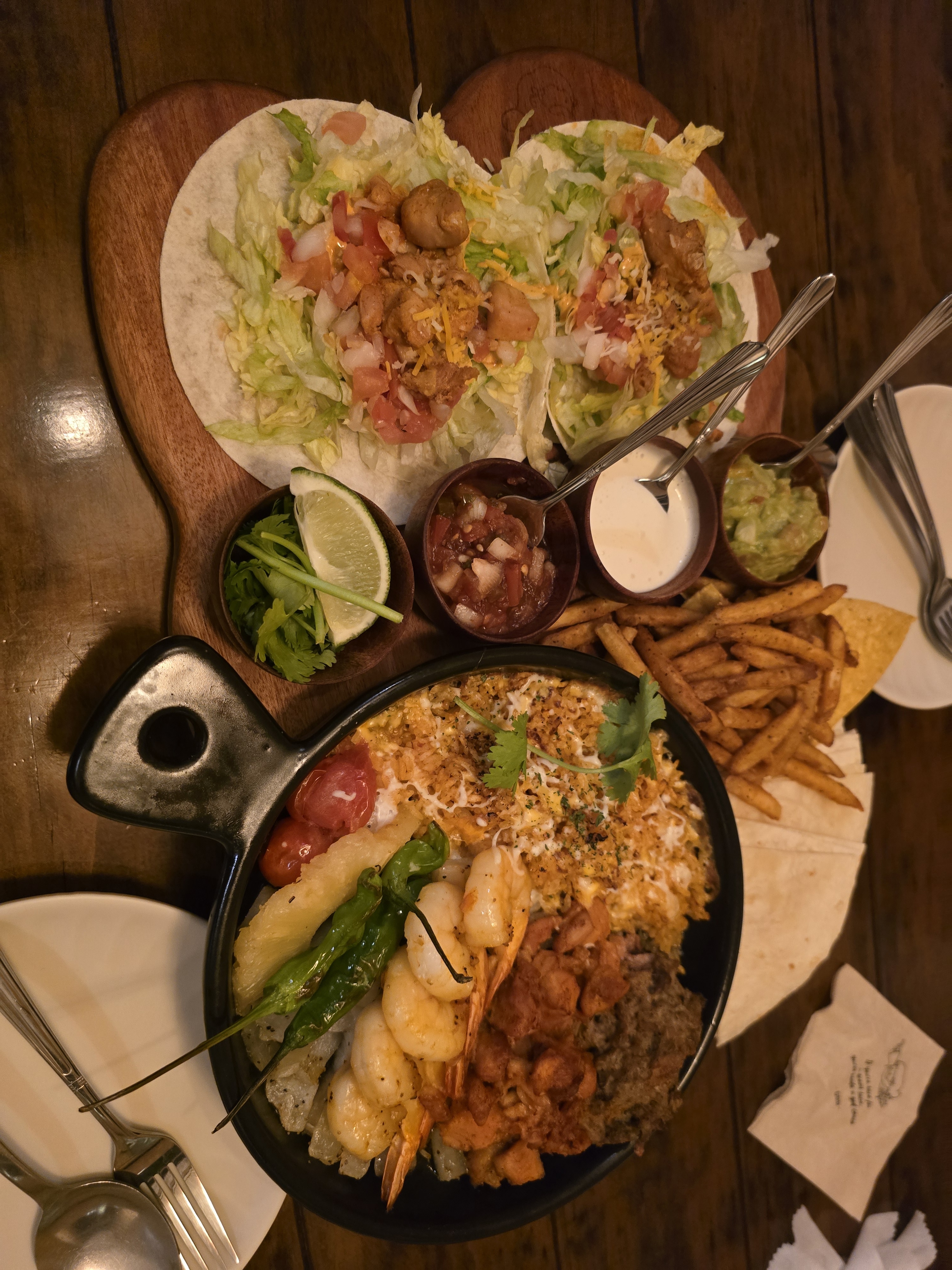 타코 맛있고 세트메뉴구성이 좋아요 데이트하기 좋은거 같아요 - 송리단길 맛집 갓잇 송리단길점