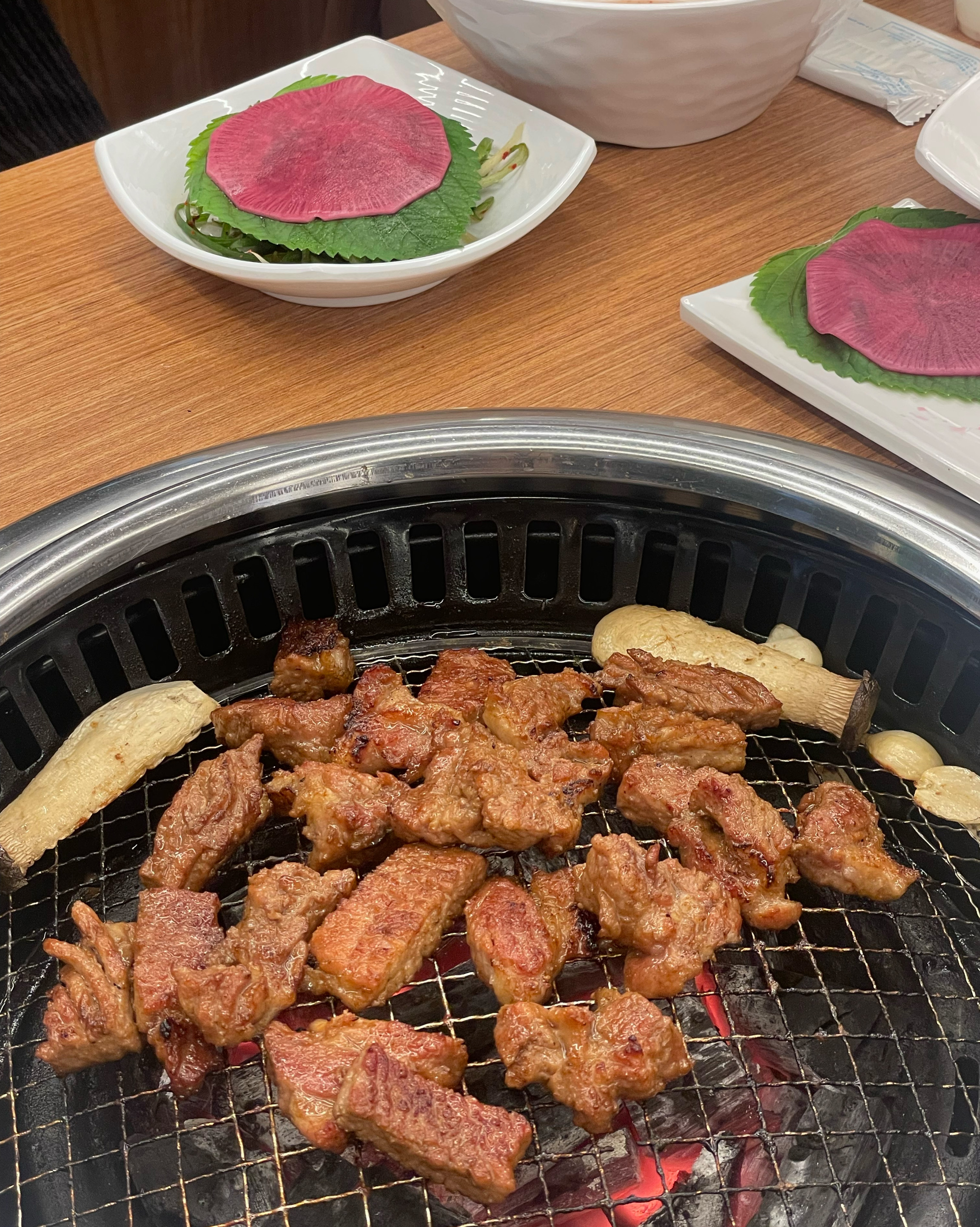 오늘도 방문했어요ㅎㅎ 역시 너무 맛있어요>_<!! 고기도 안질기고 반찬구성도 좋아용 ㅎㅎ - 대전 맛집 솔가숯불갈비 서대전점