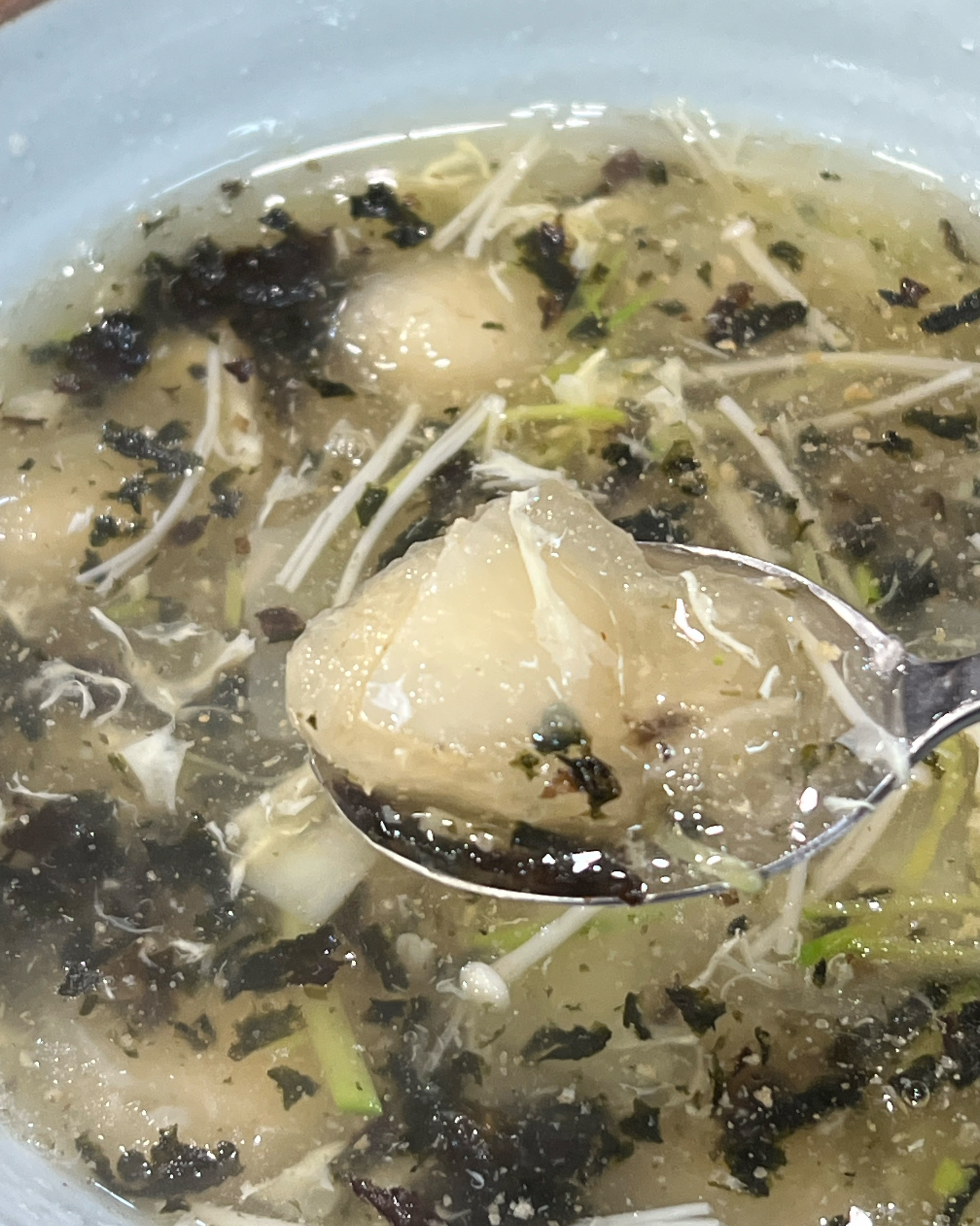 전통-맑고 개운함 (해장되는 맛!!) - 아바이마을 맛집 속초신토불이감자옹심이